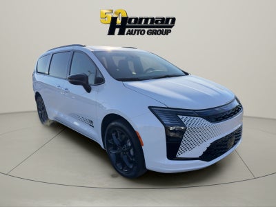 2027 Chrysler Pacifica Select