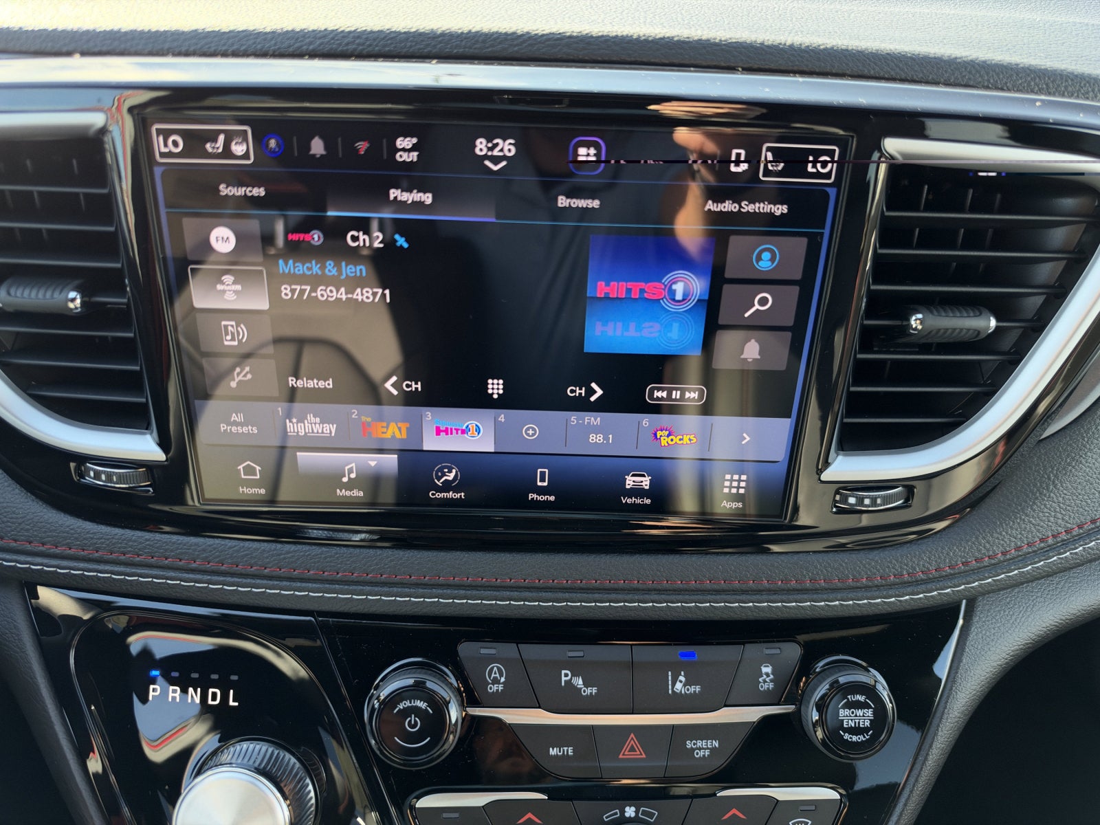 2027 Chrysler Pacifica Select