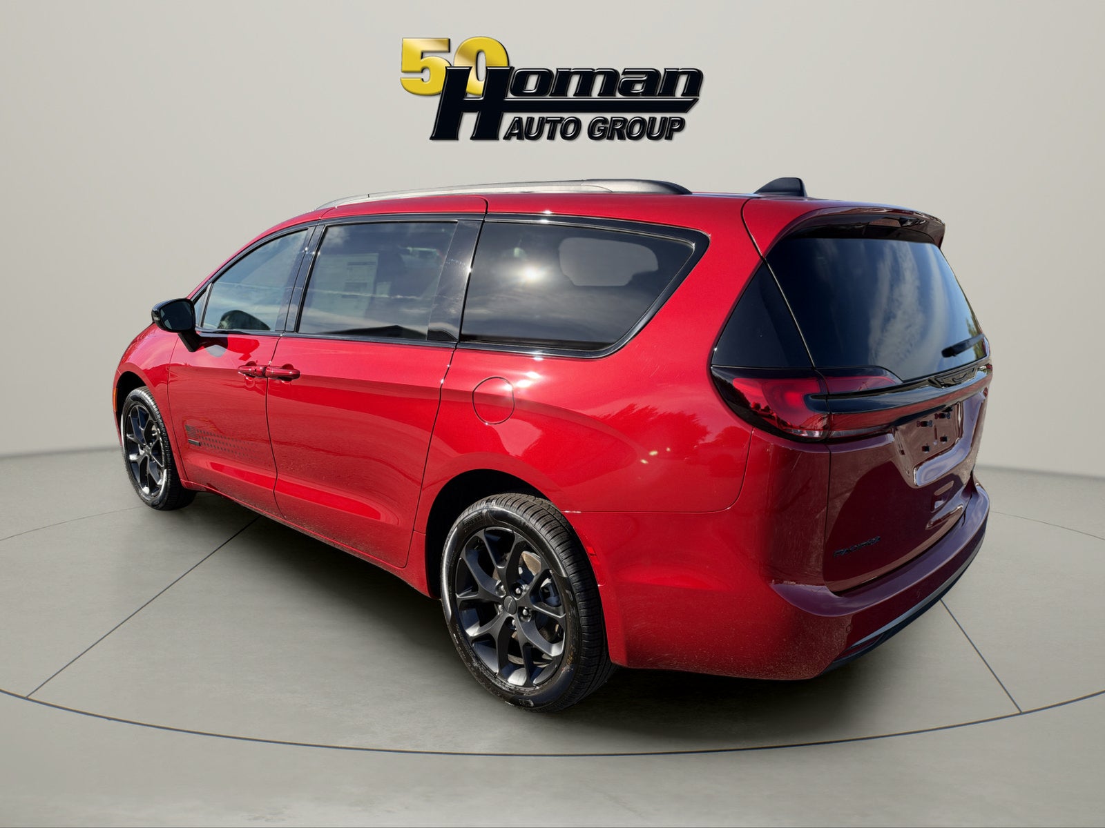 2027 Chrysler Pacifica Select