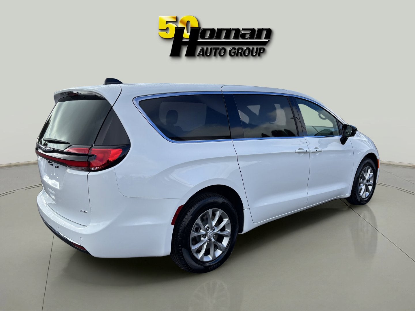 2026 Chrysler Pacifica Select