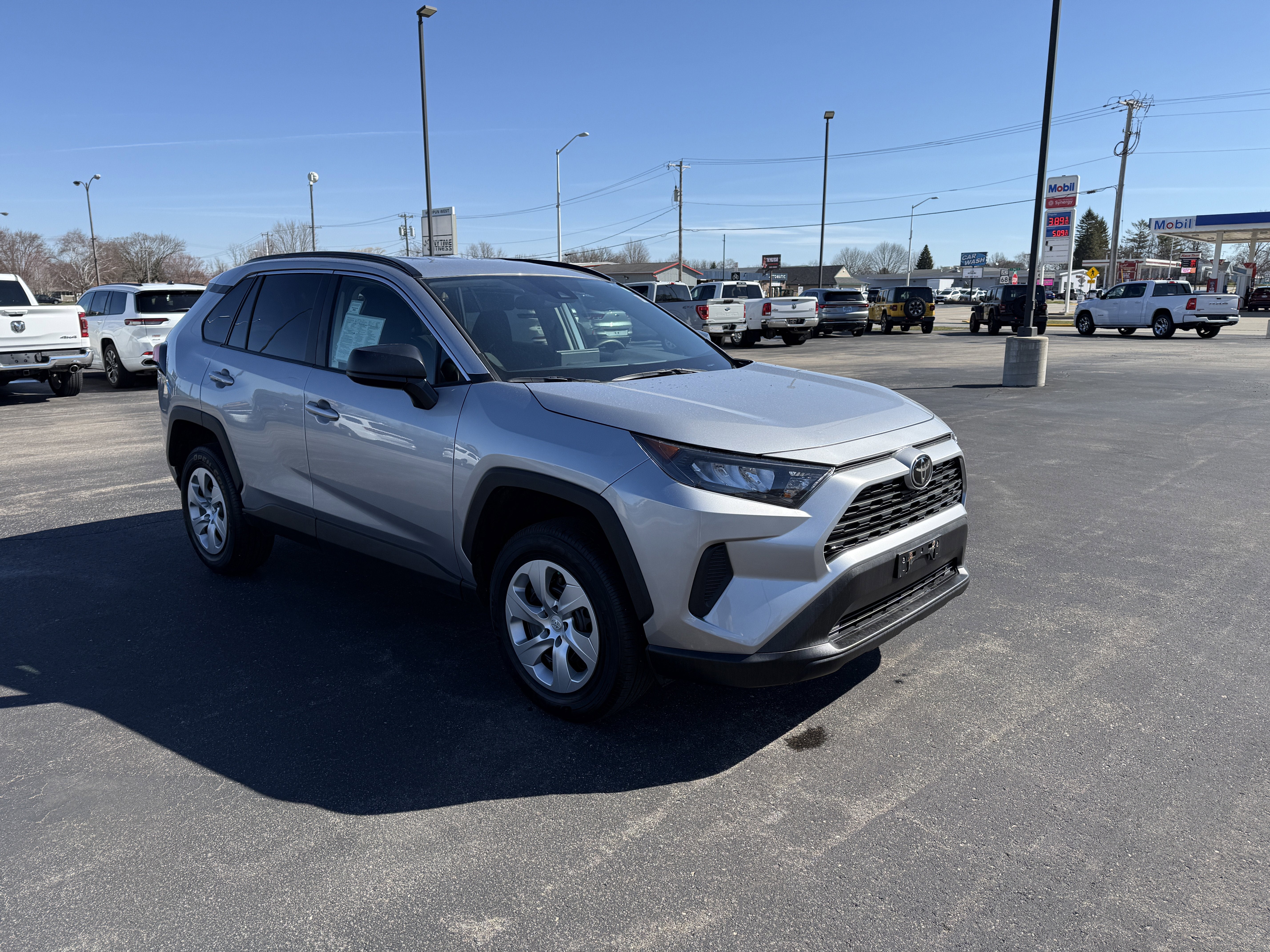2021 Toyota RAV4 LE