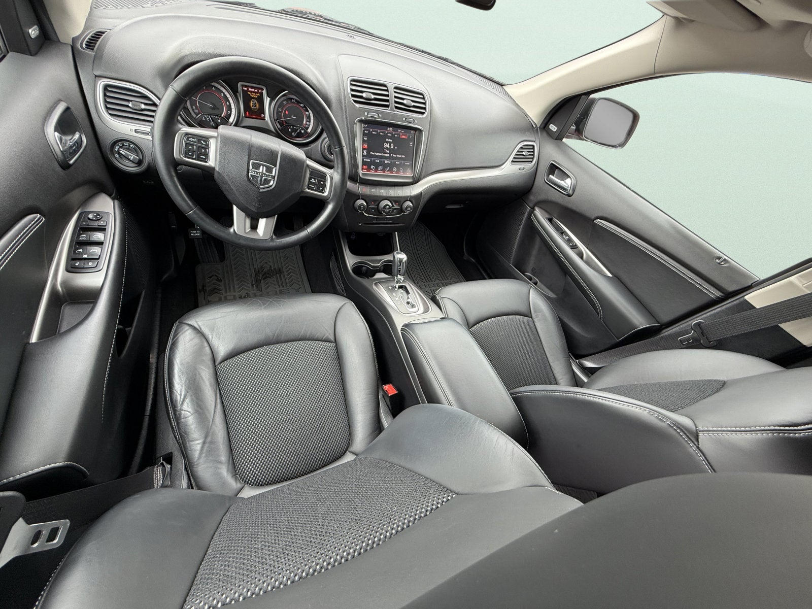 2020 Dodge Journey Crossroad