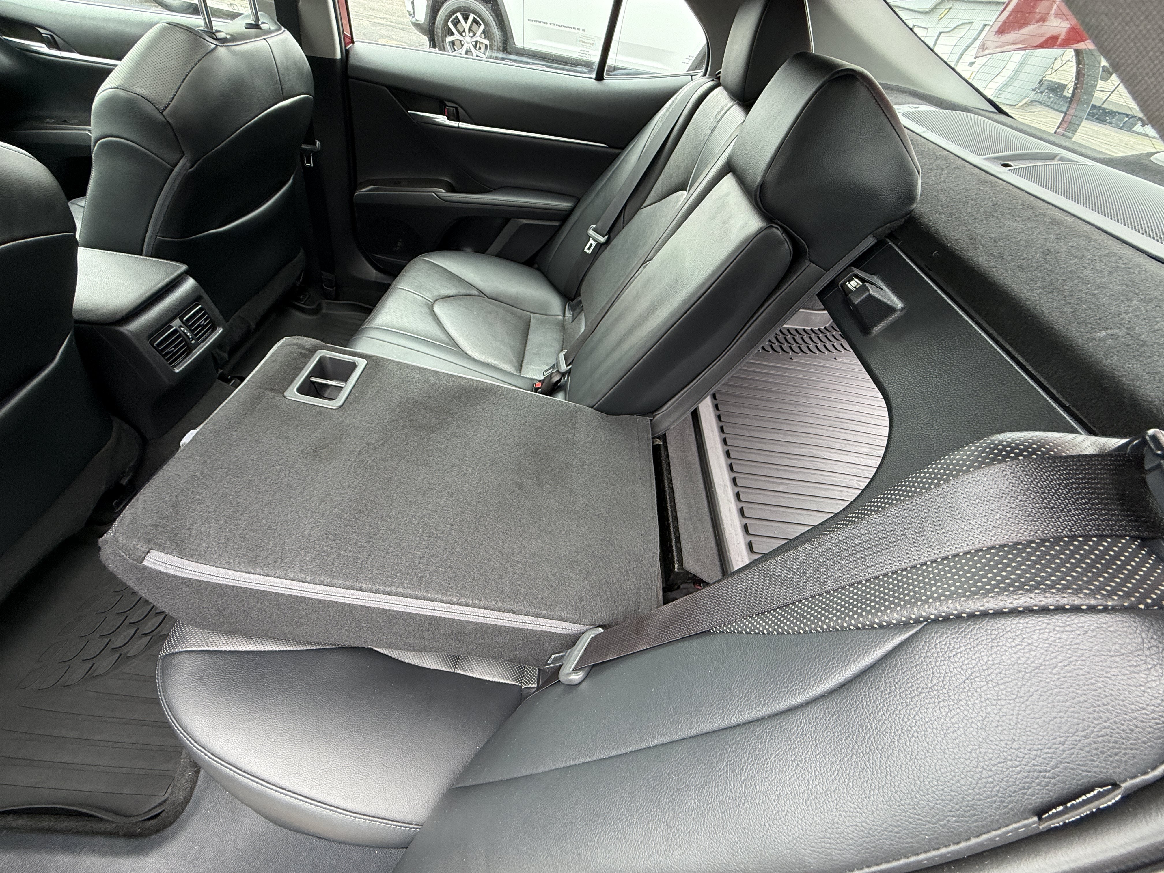 2021 Toyota Camry XLE V6