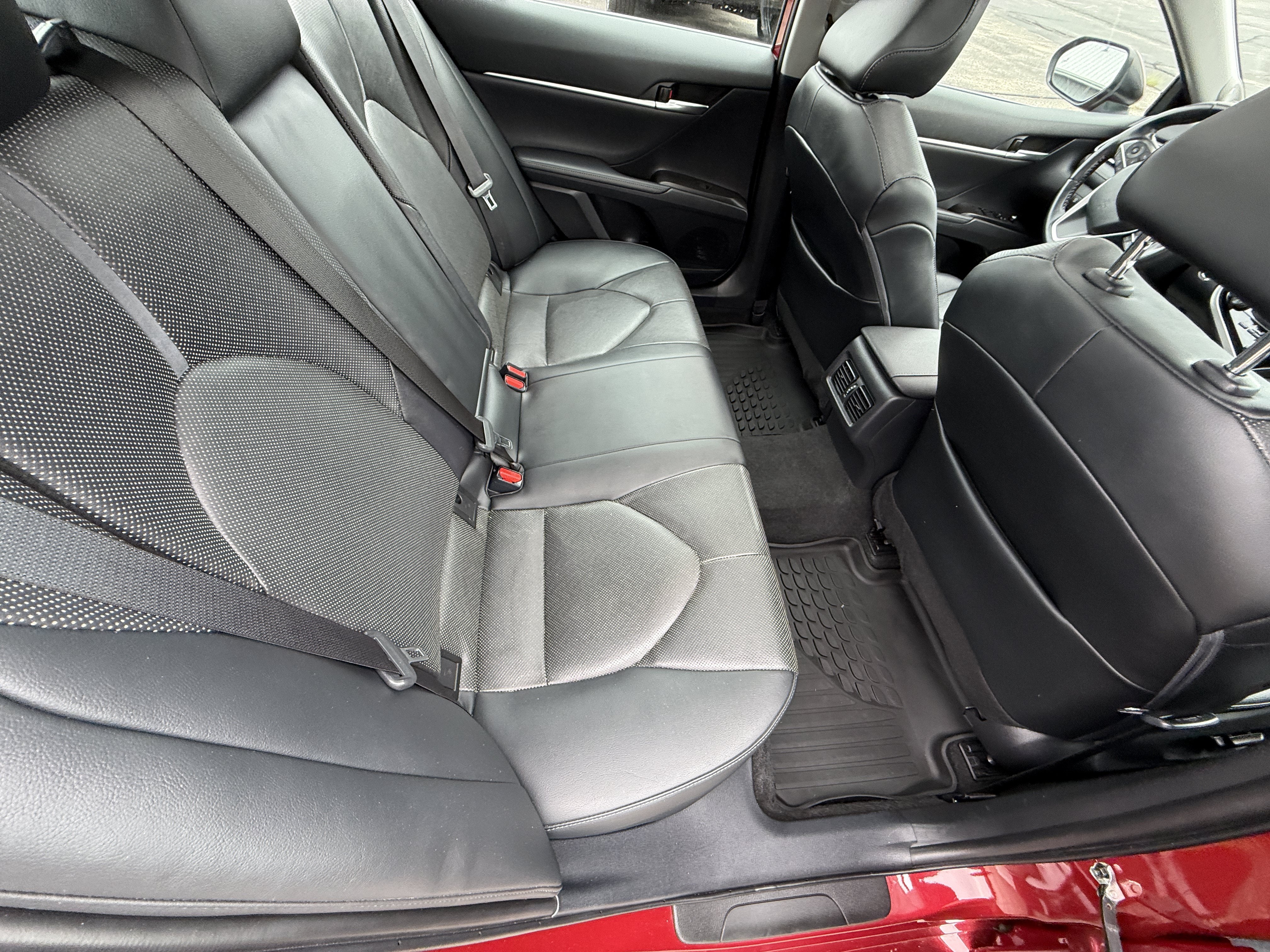 2021 Toyota Camry XLE V6