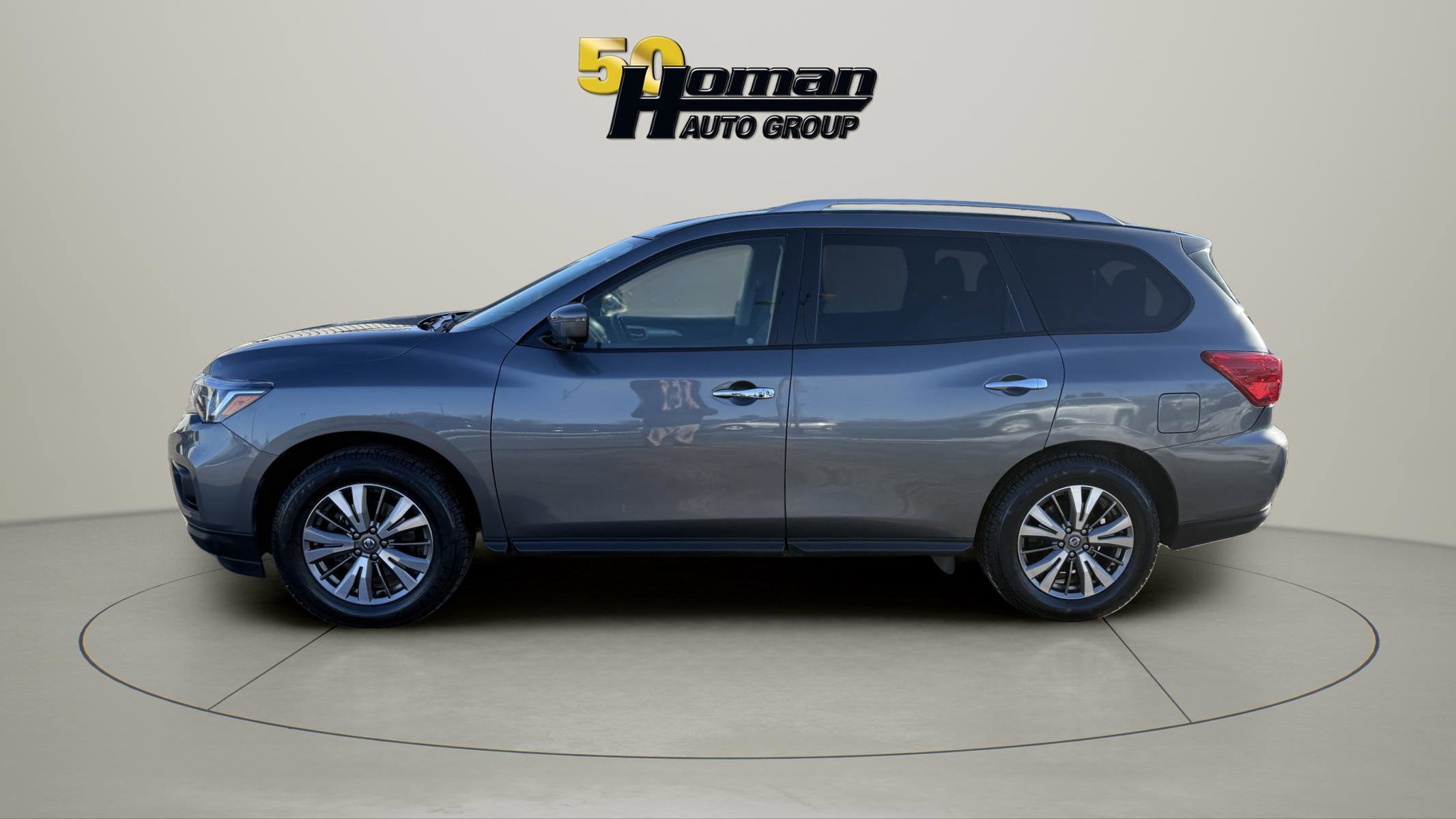 2019 Nissan Pathfinder SL