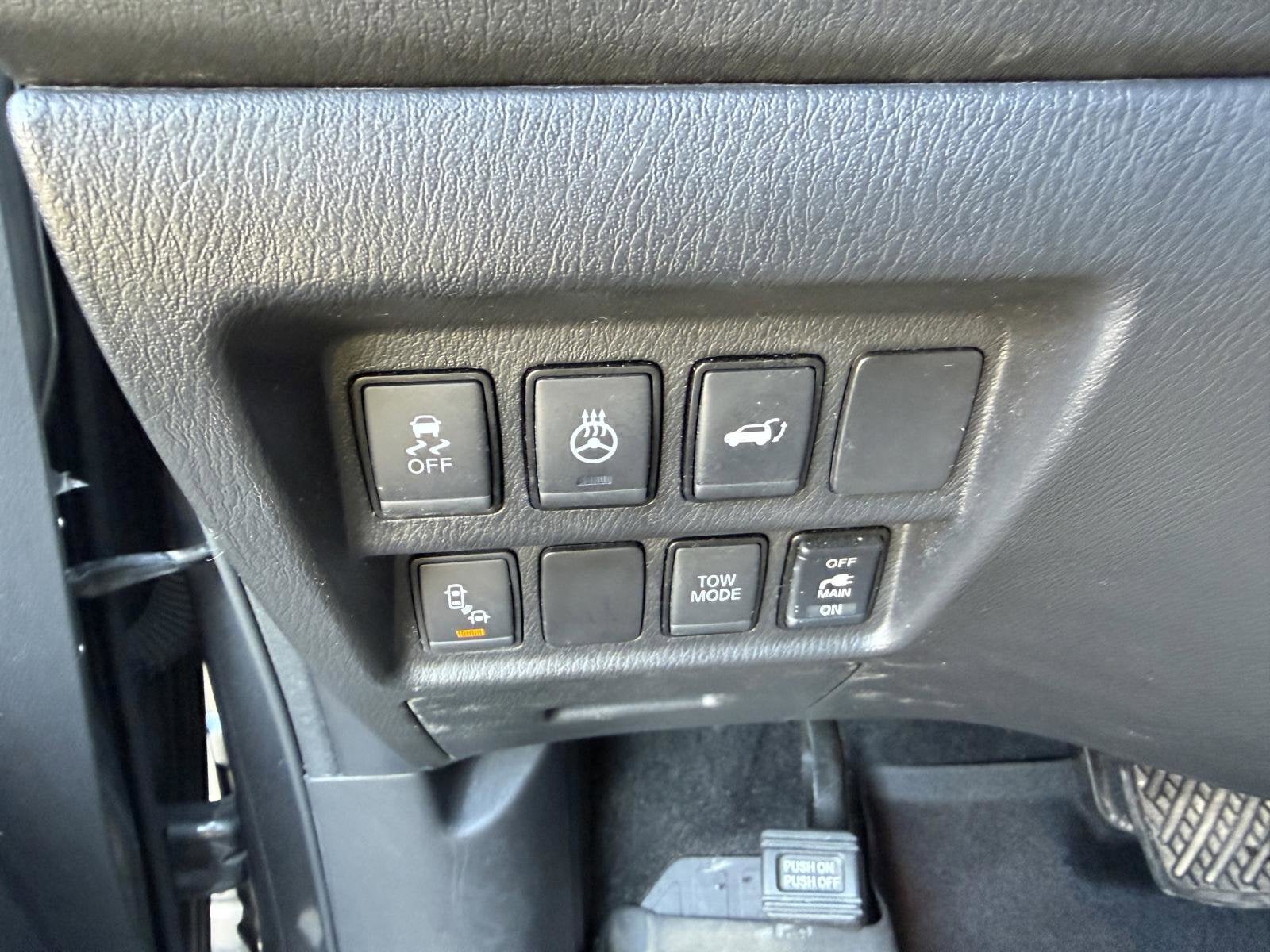 2019 Nissan Pathfinder SL