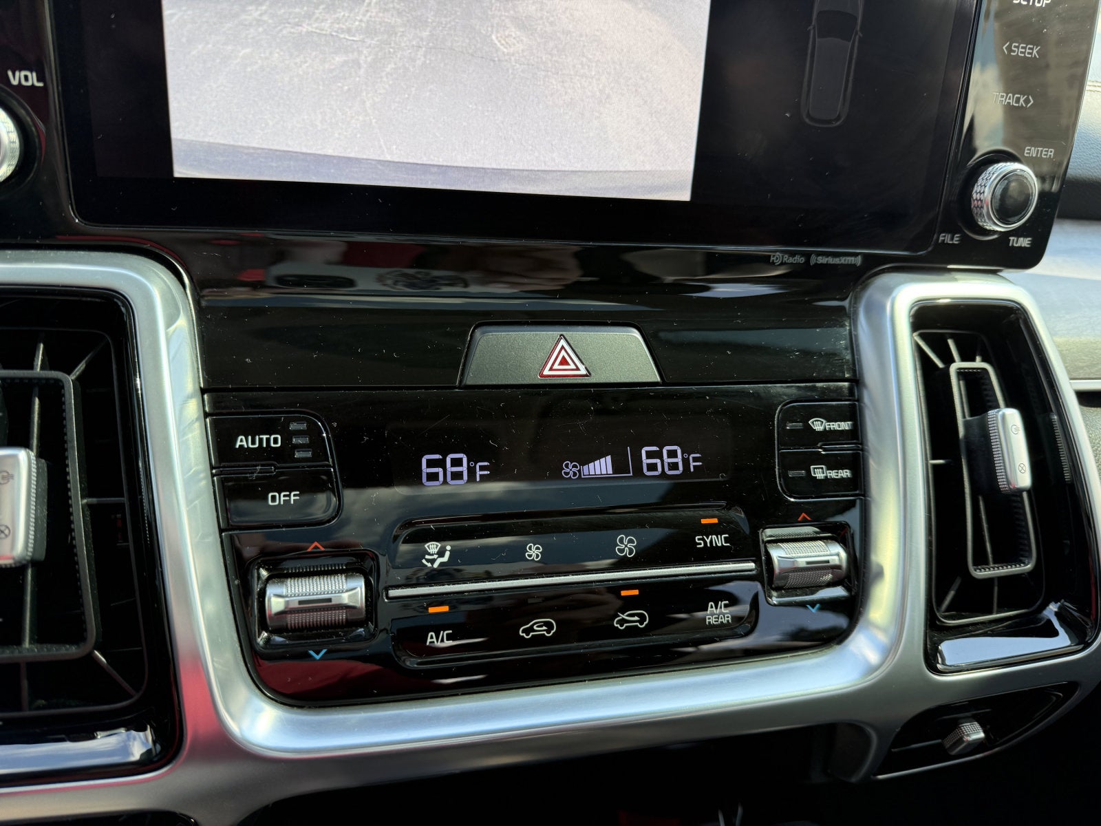 2022 Kia Sorento X-Line EX