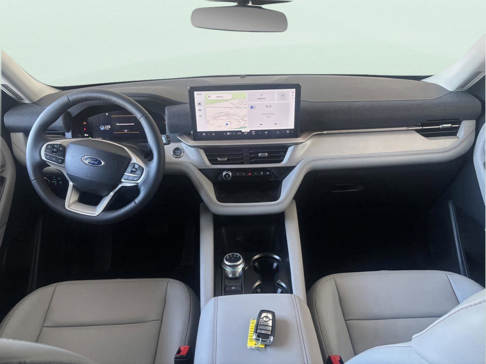 2026 Ford Explorer Active w/200A Pkg