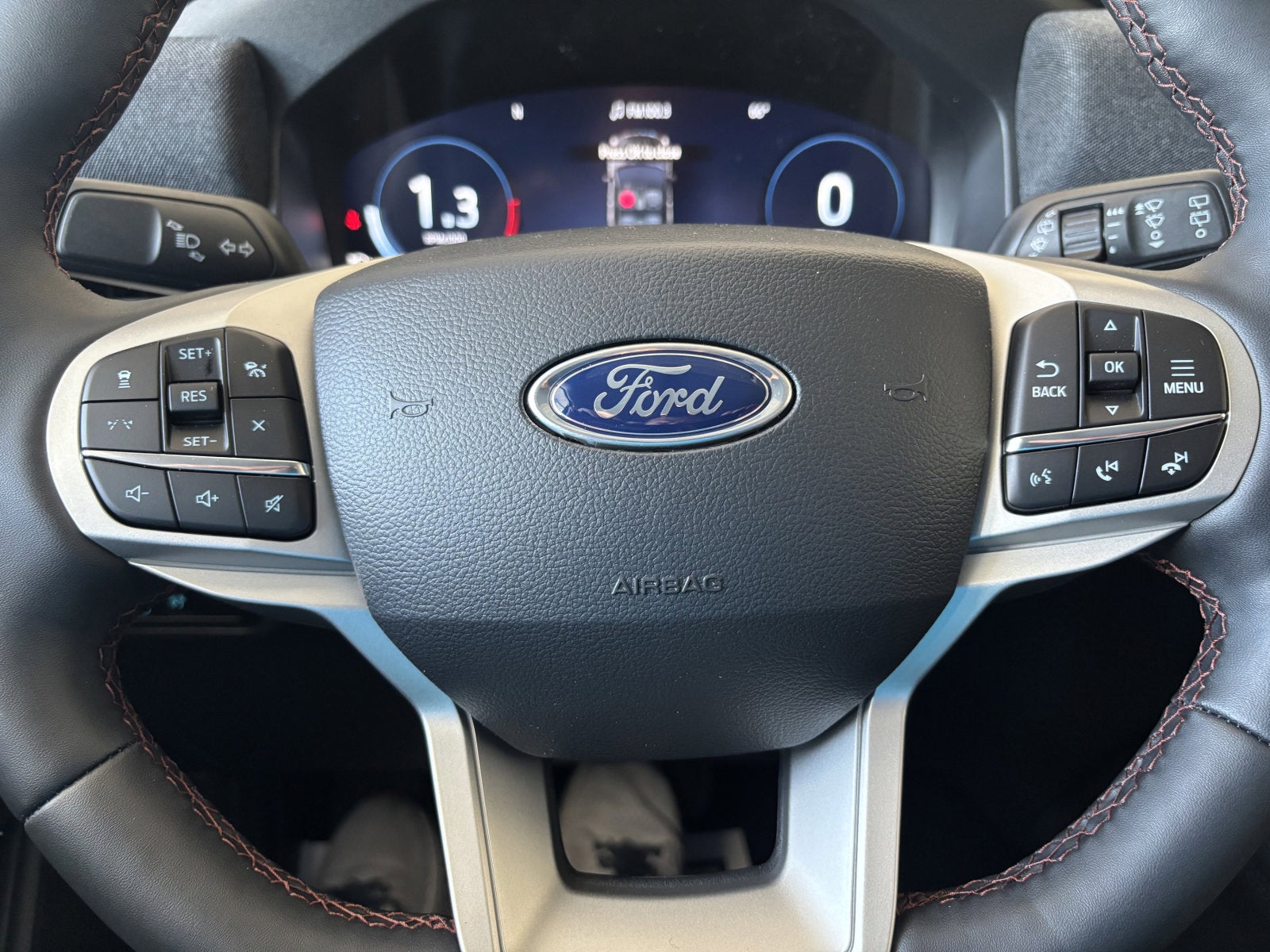 2026 Ford Explorer Active w/200A Pkg