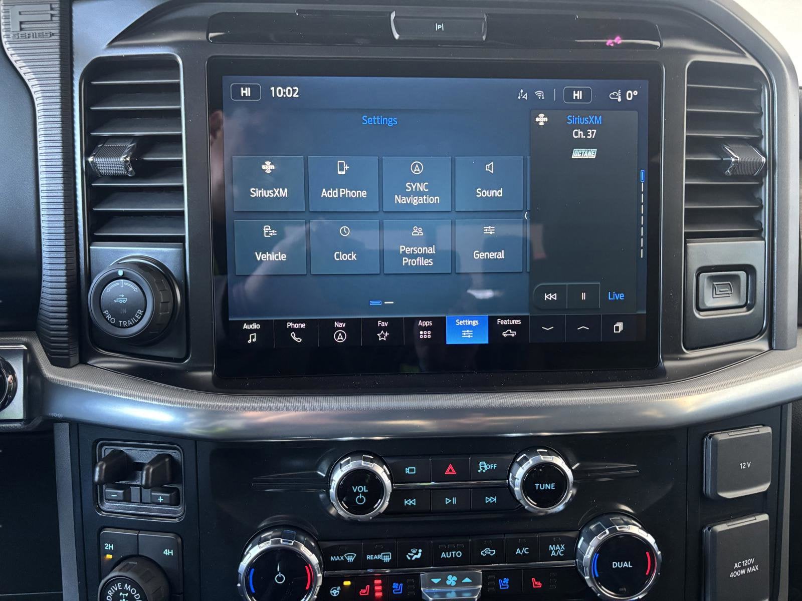 2025 Ford F-150 LARIAT