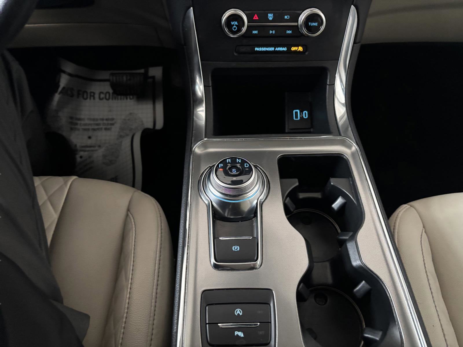 2024 Ford Edge Titanium