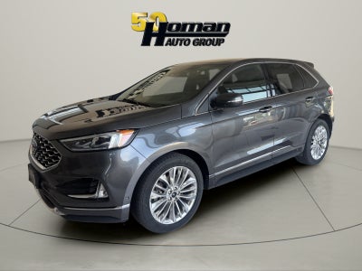 2020 Ford Edge Titanium