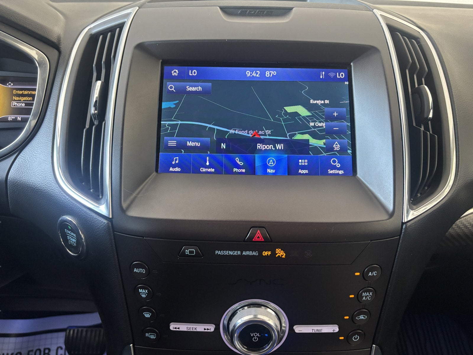 2020 Ford Edge Titanium