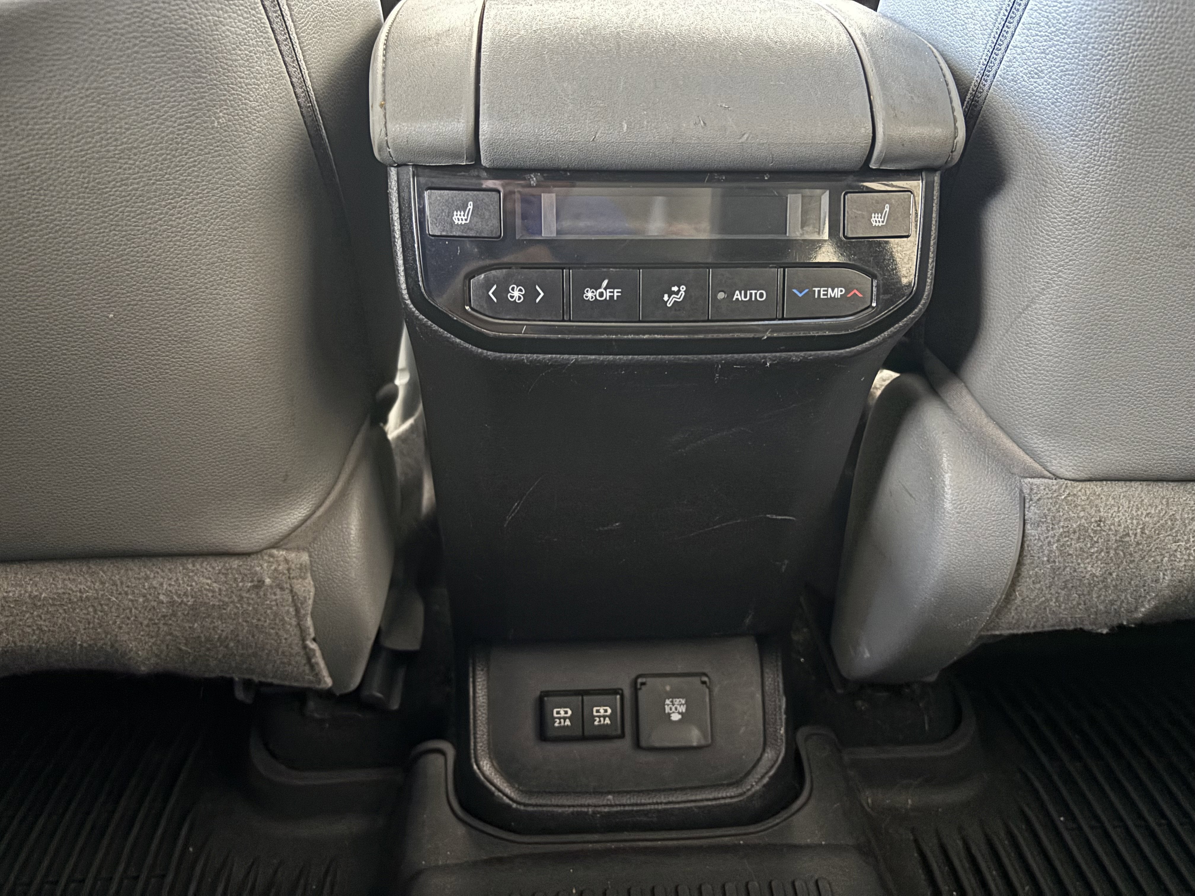 2020 Toyota Highlander Platinum