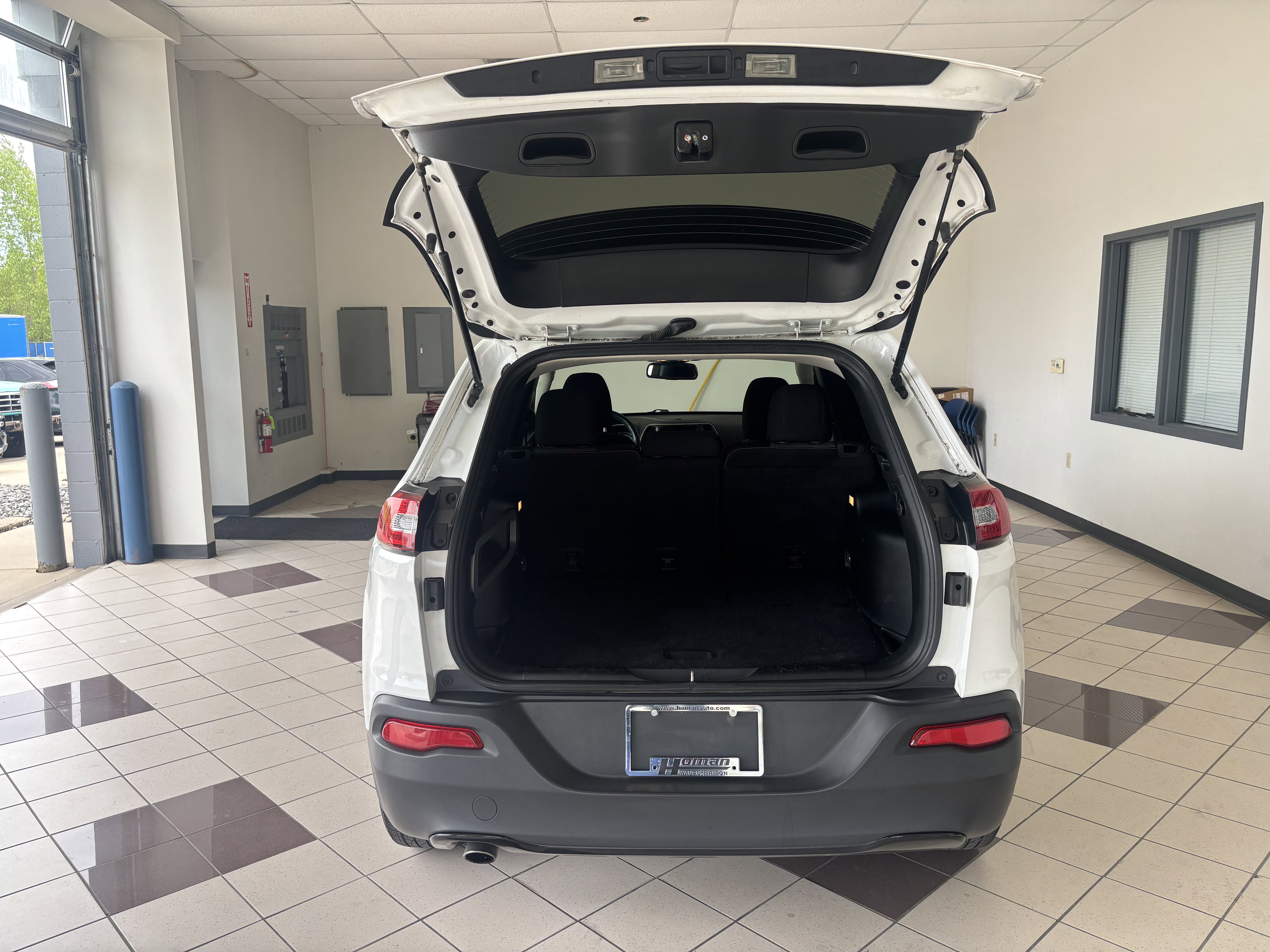 2017 Jeep Cherokee Altitude
