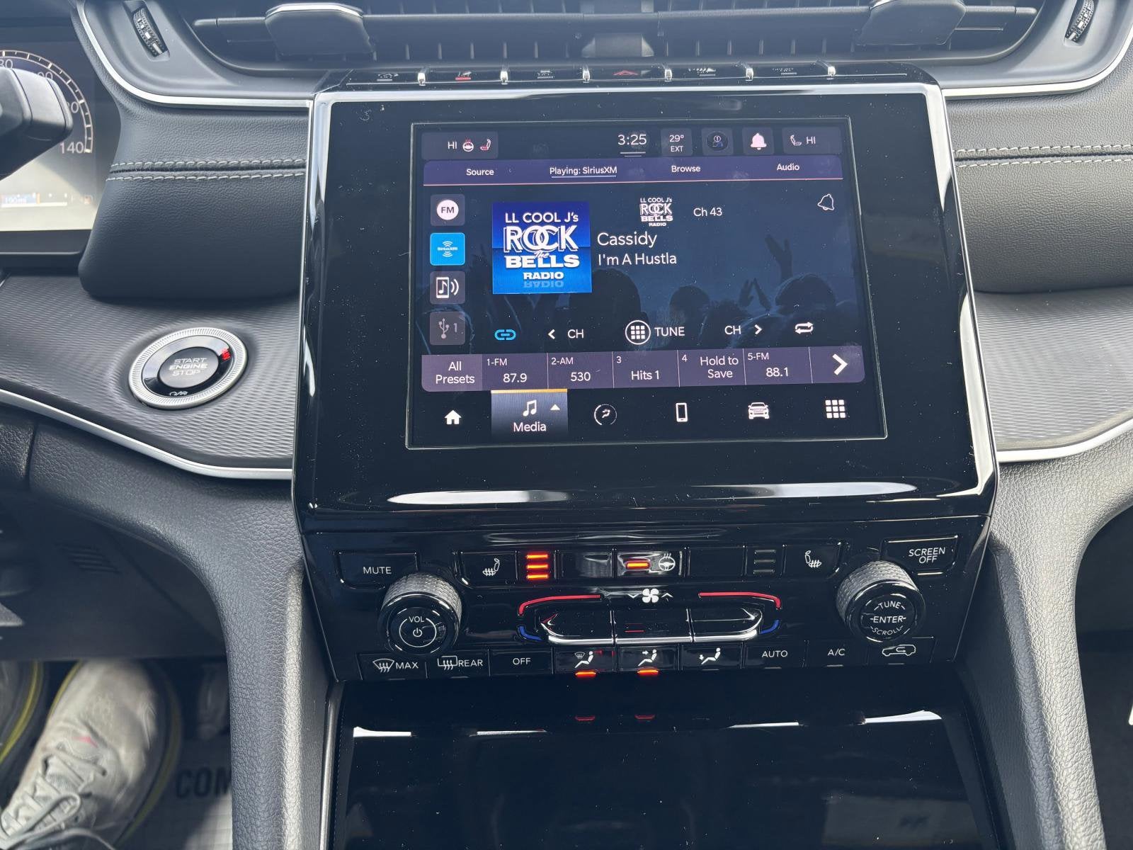 2026 Jeep Grand Cherokee Laredo X