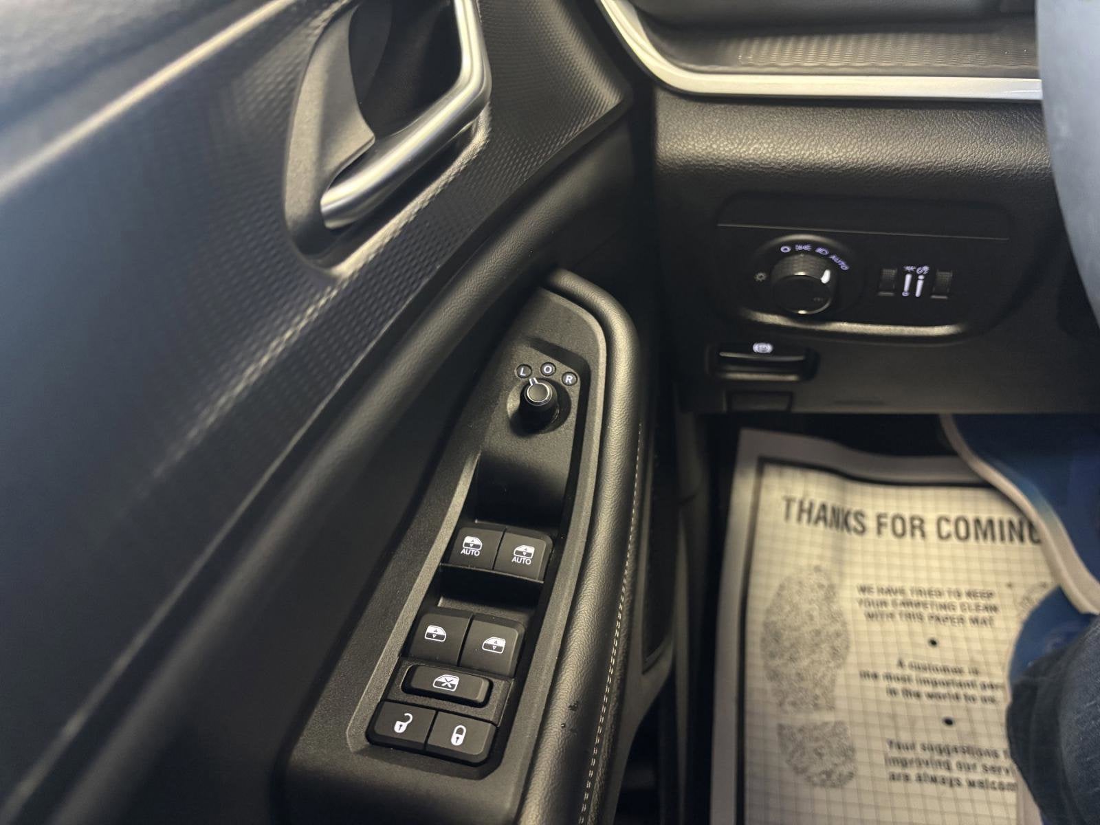 2024 Jeep Grand Cherokee Laredo X