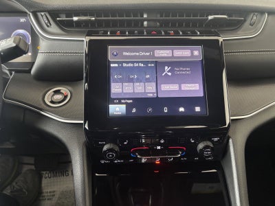 2026 Jeep Grand Cherokee Laredo Altitude