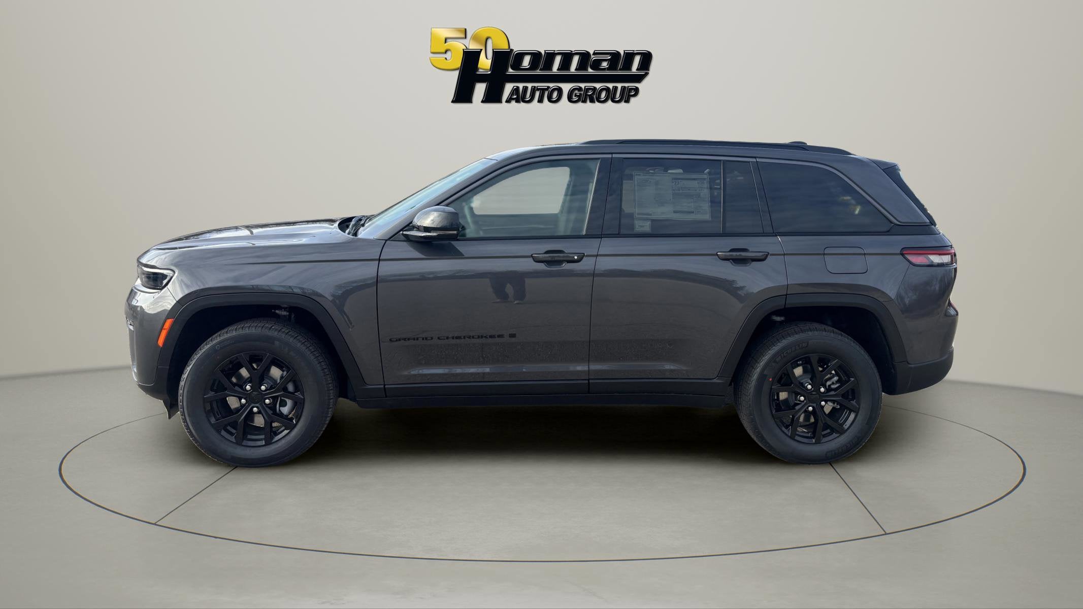 2026 Jeep Grand Cherokee Laredo Altitude