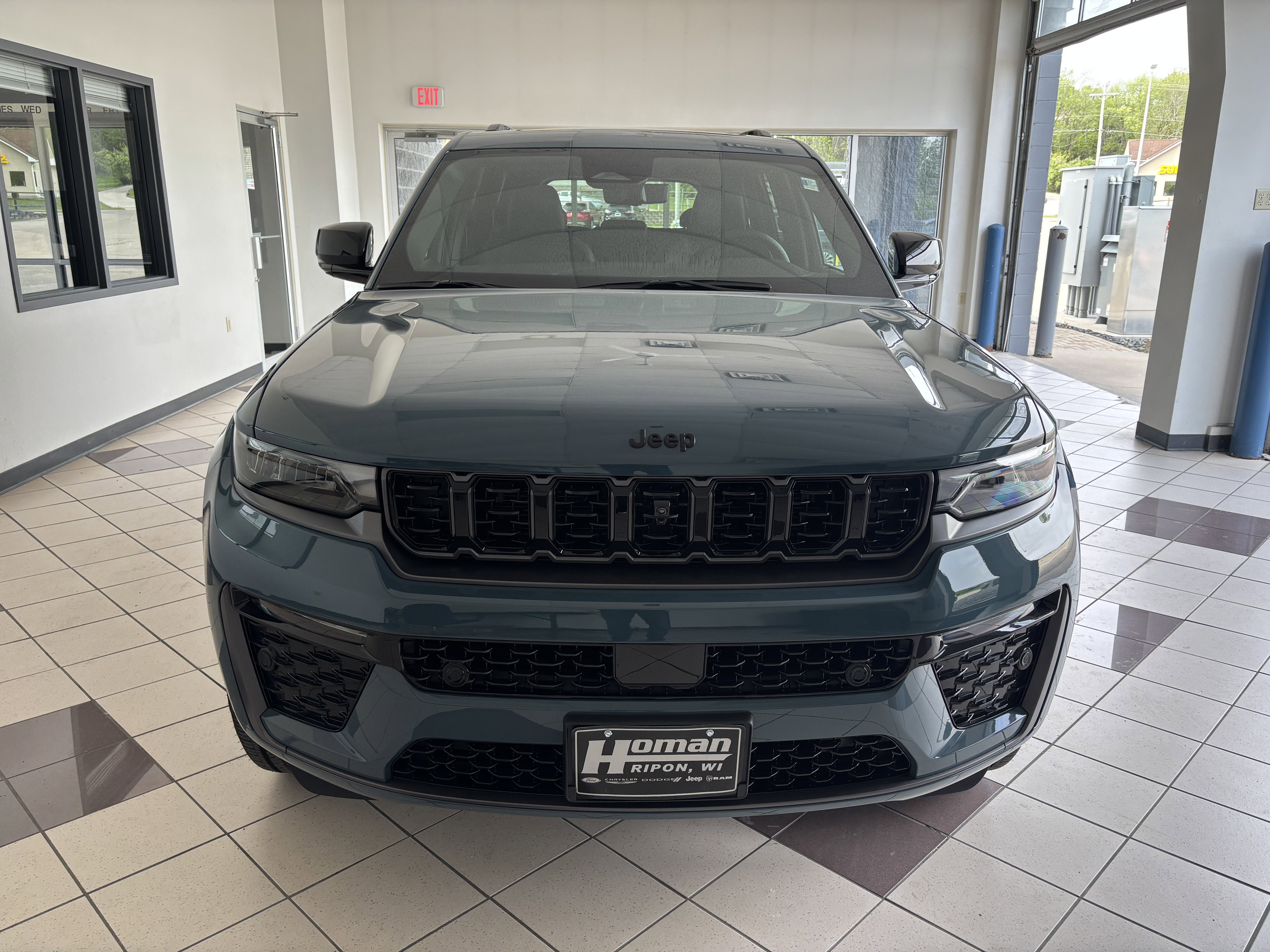 2026 Jeep Grand Cherokee Limited Reserve