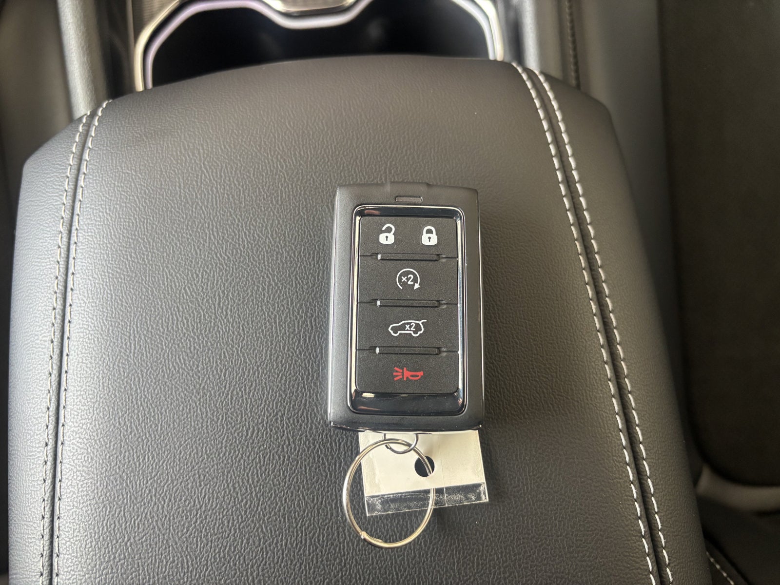 2027 Jeep Grand Cherokee L Laredo Altitude