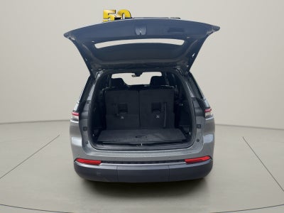 2027 Jeep Grand Cherokee L Laredo Altitude
