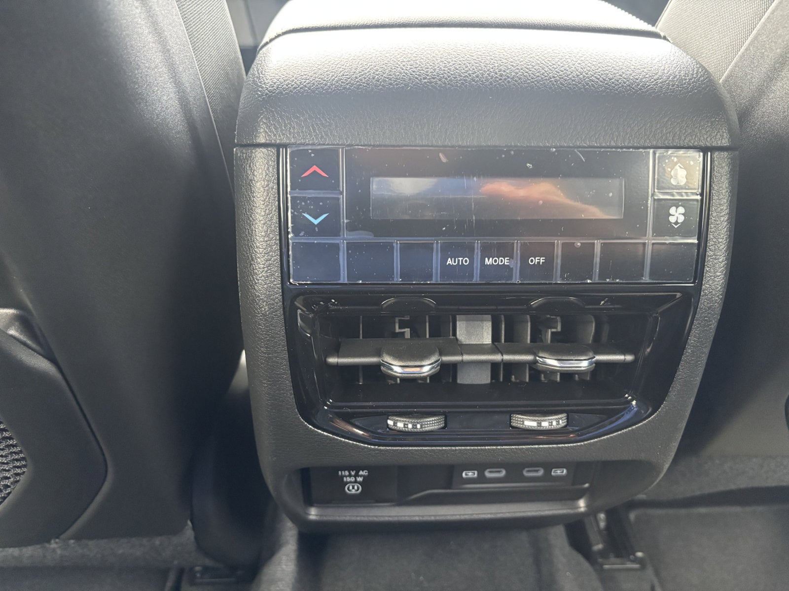 2027 Jeep Grand Cherokee L Laredo Altitude