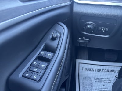 2027 Jeep Grand Cherokee L Laredo Altitude