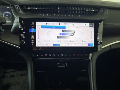 2026 Jeep Grand Cherokee L Laredo Altitude