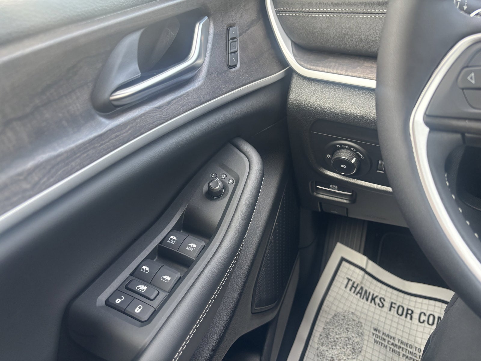 2027 Jeep Grand Cherokee L Limited