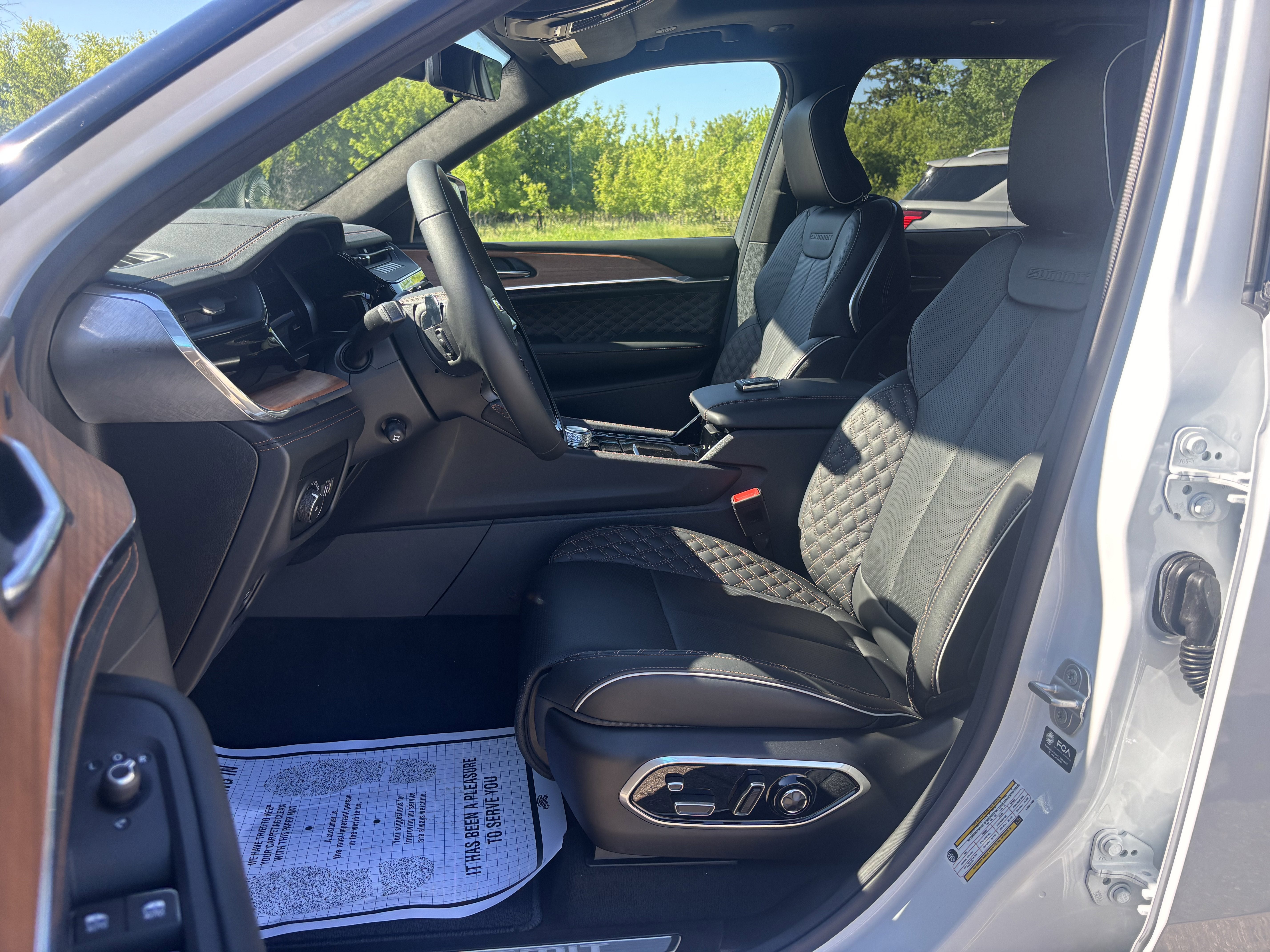 2026 Jeep Grand Cherokee L Summit