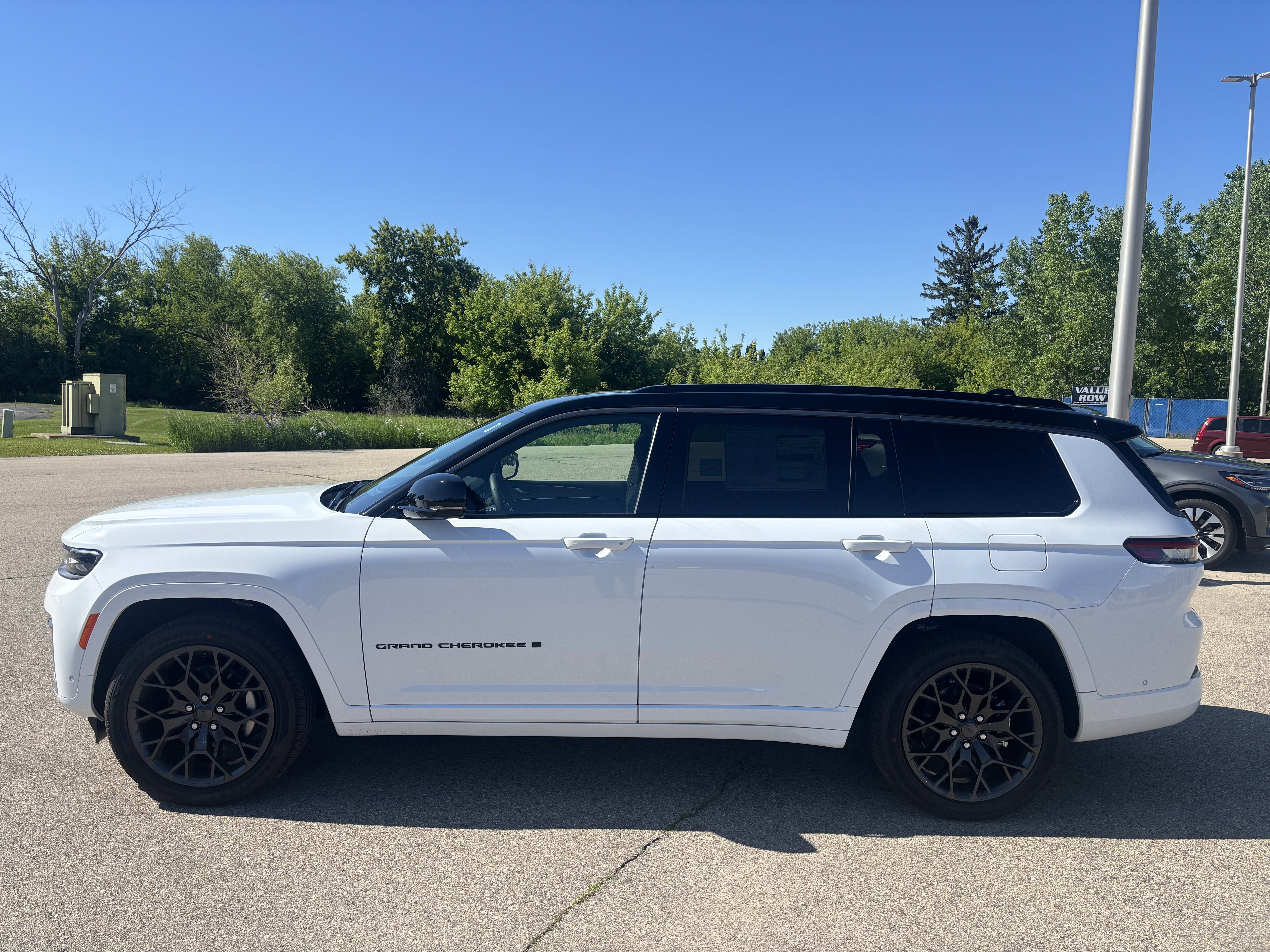 2026 Jeep Grand Cherokee L Summit