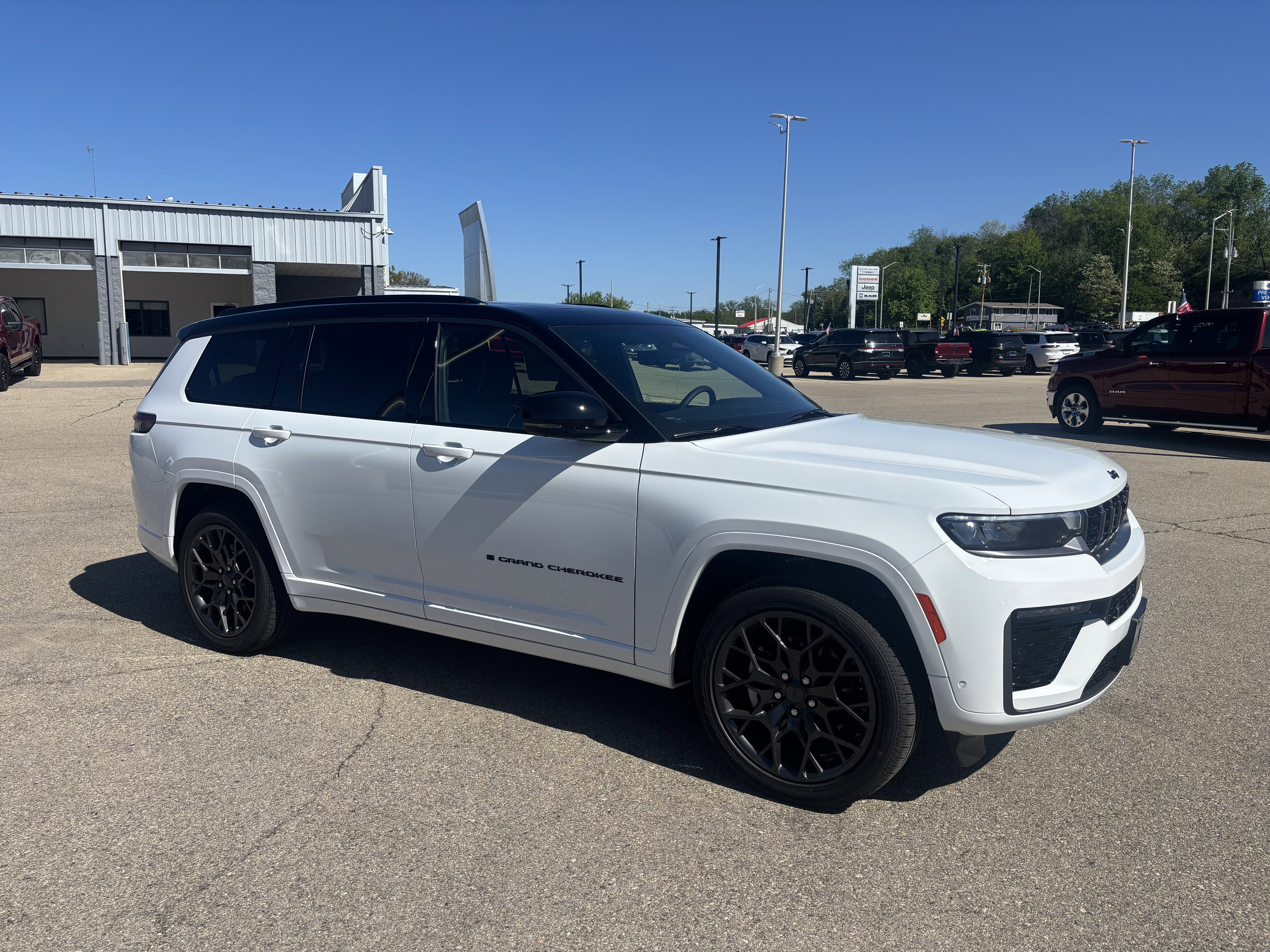 2026 Jeep Grand Cherokee L Summit