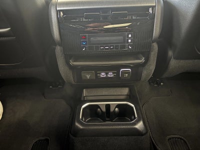 2026 Jeep Grand Wagoneer Limited Reserve