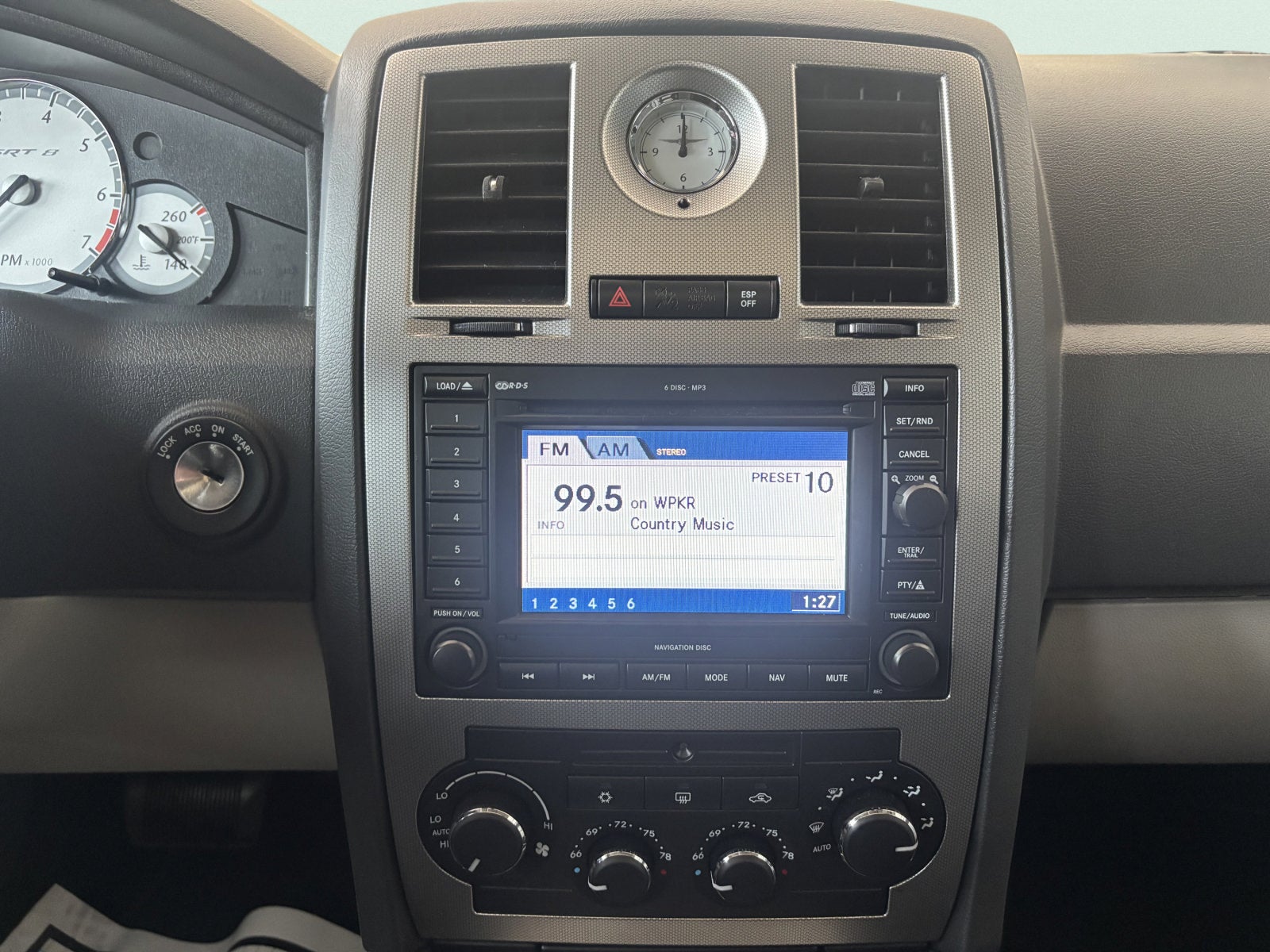 2006 Chrysler 300 C SRT8