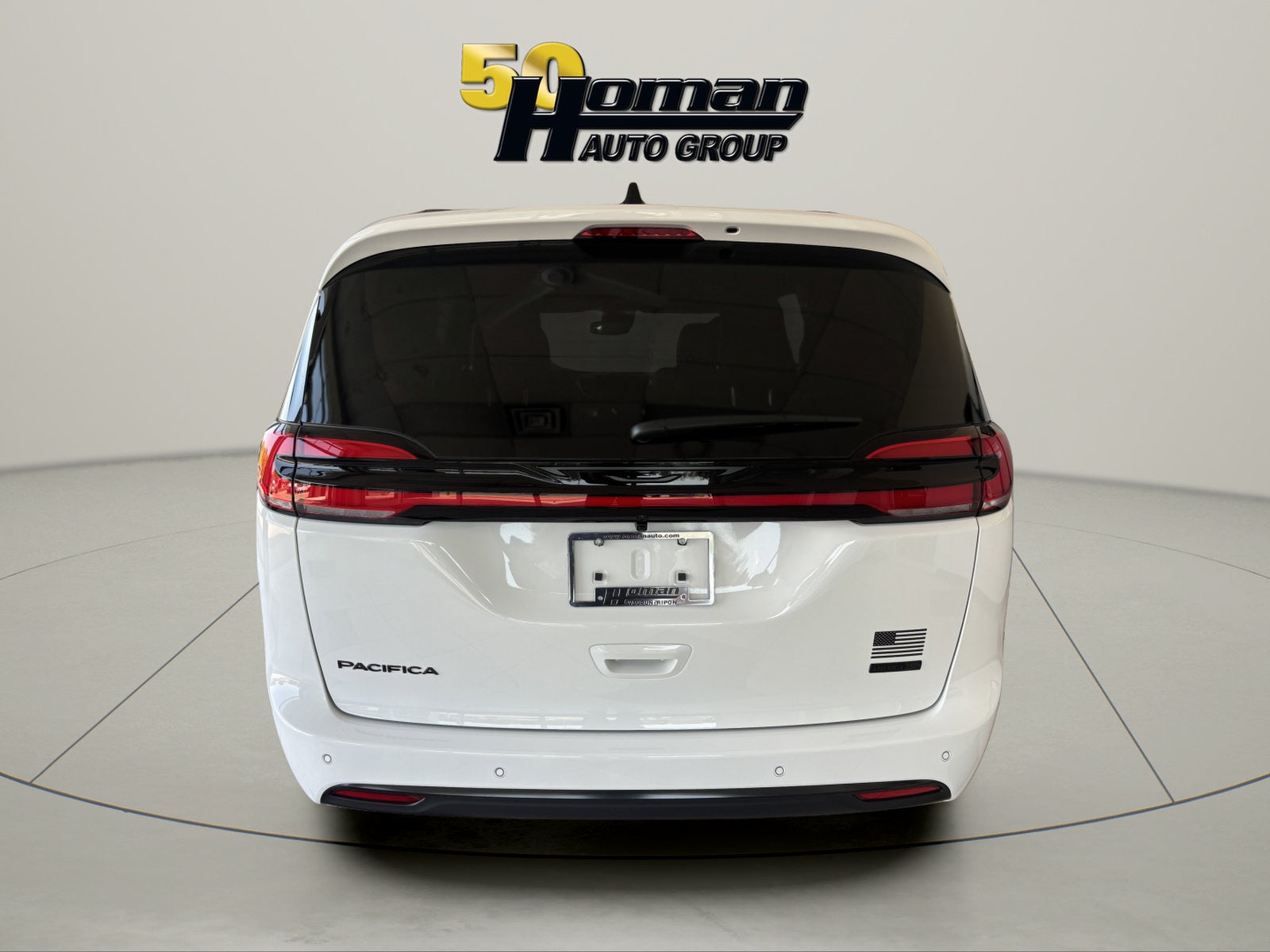 2027 Chrysler Pacifica Select