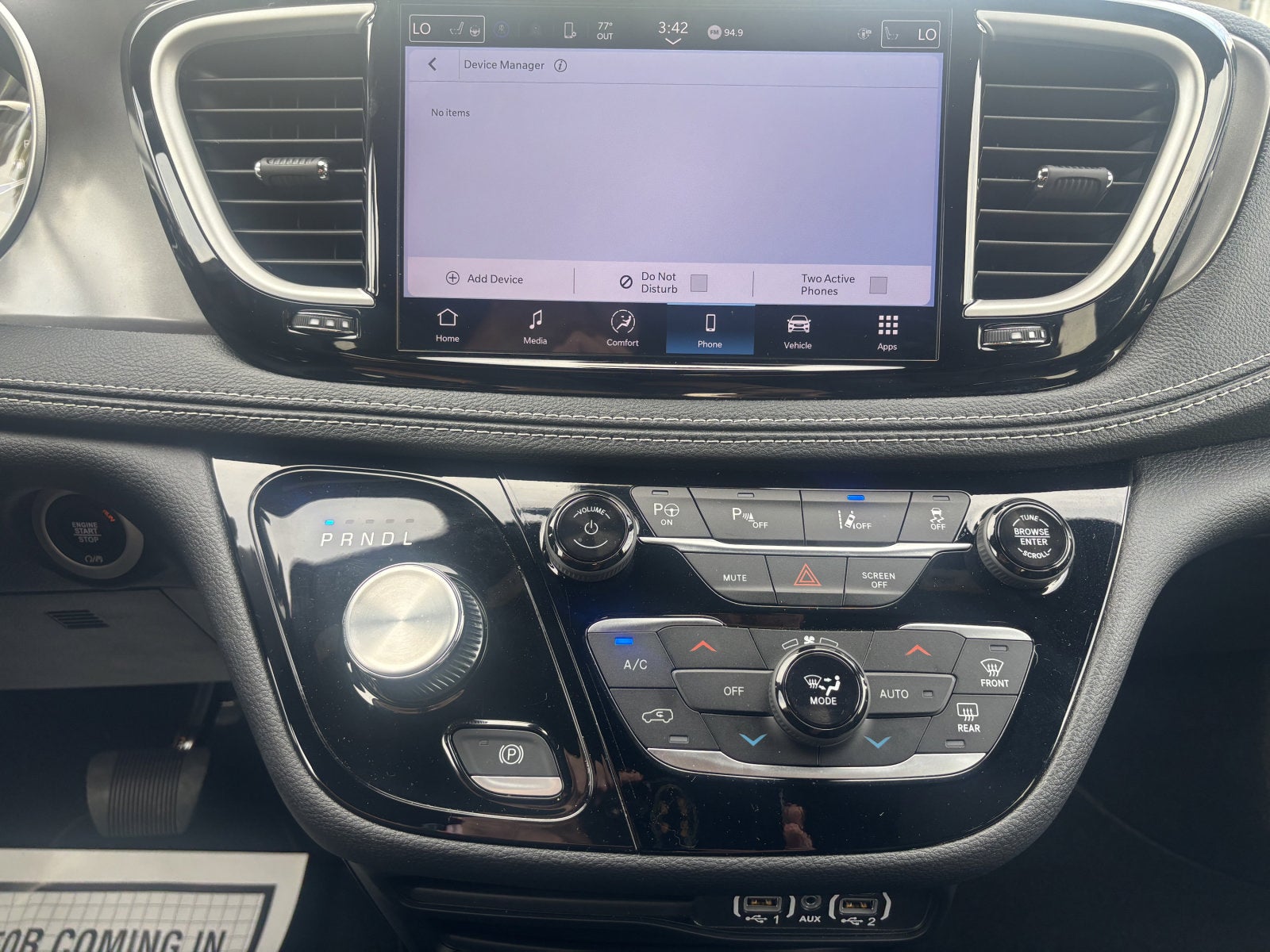 2025 Chrysler Pacifica Hybrid Hybrid Select