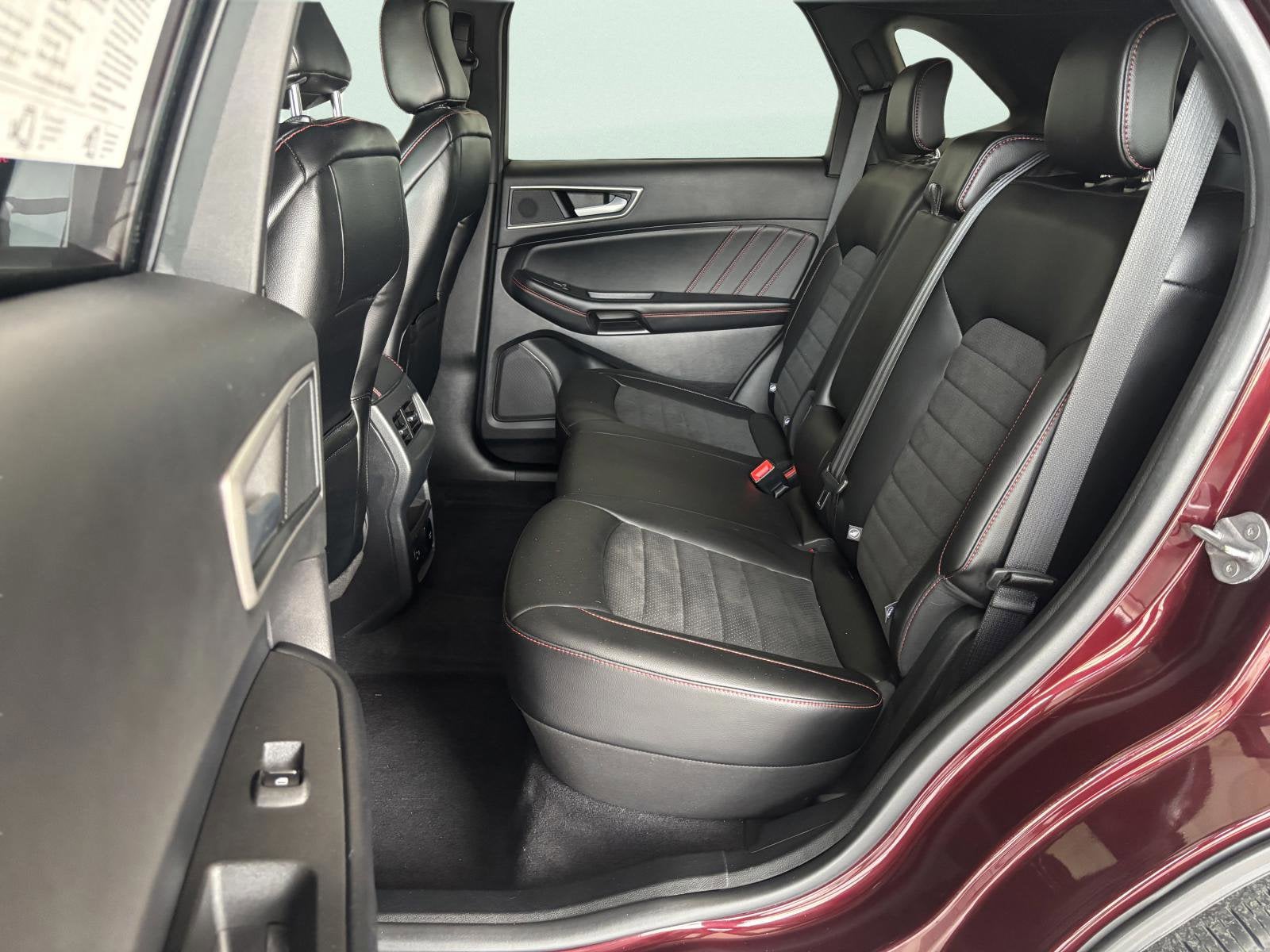 2022 Ford Edge ST-Line