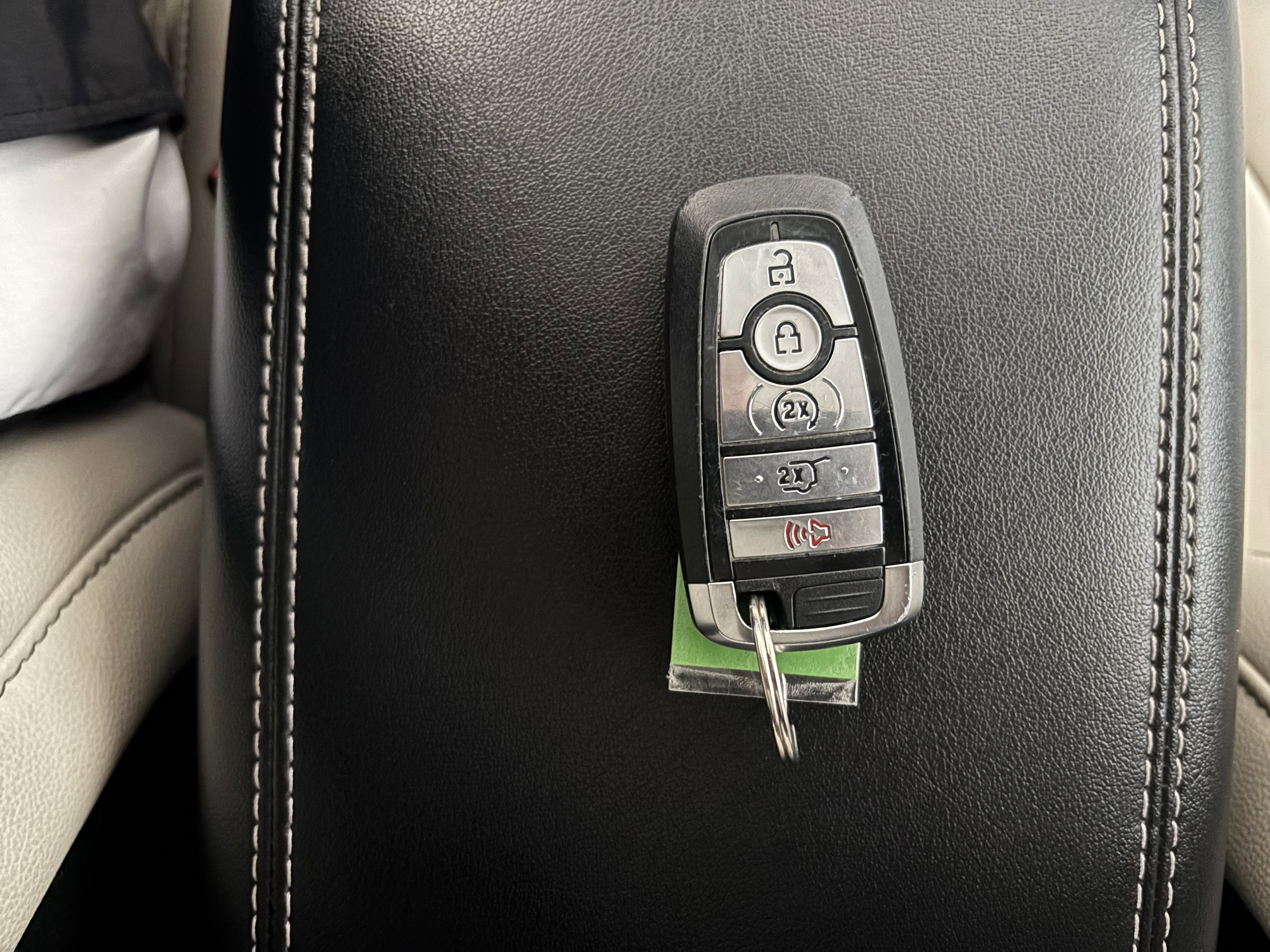 2024 Ford Edge Titanium