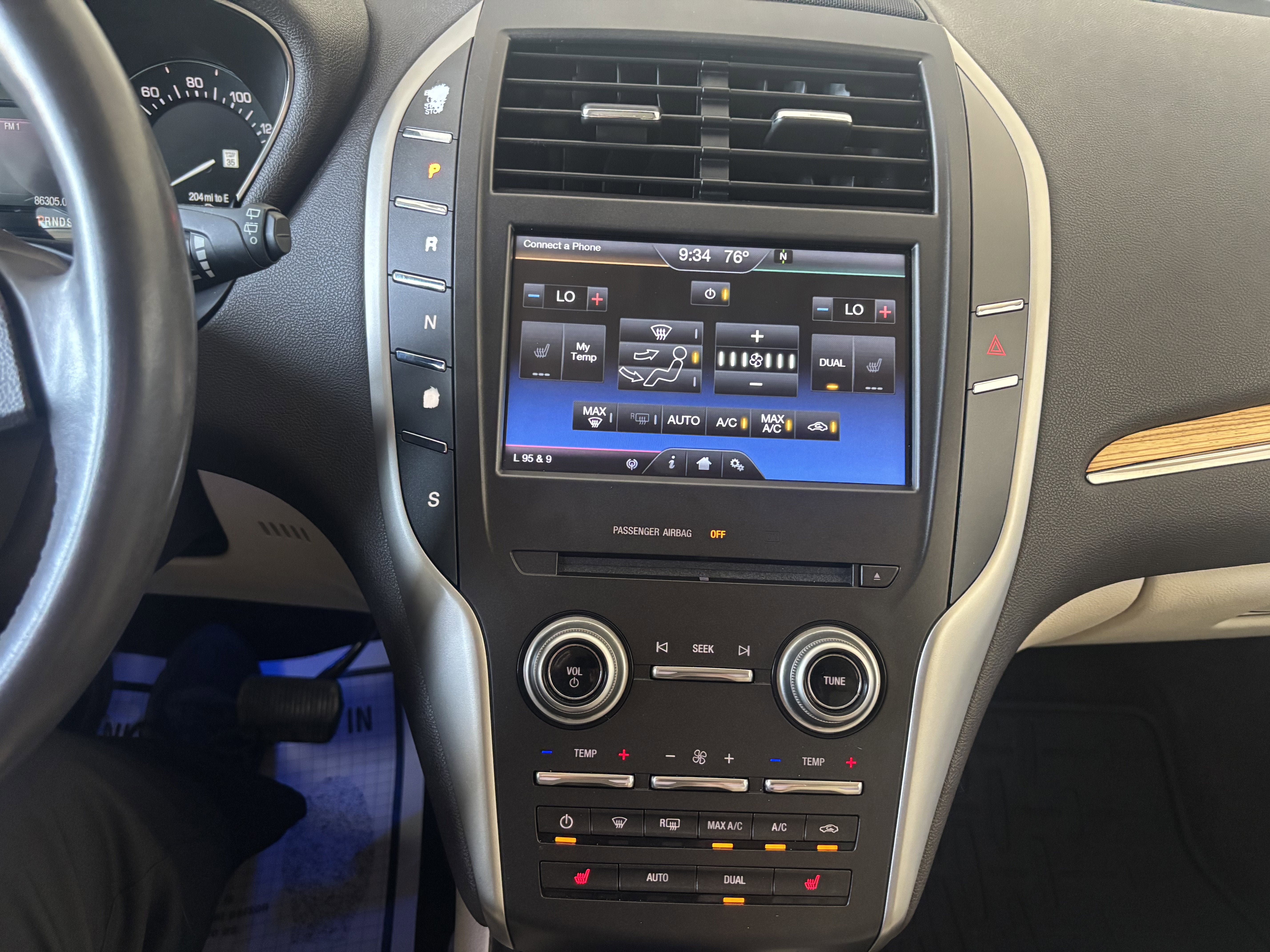 2015 Lincoln MKC BASE