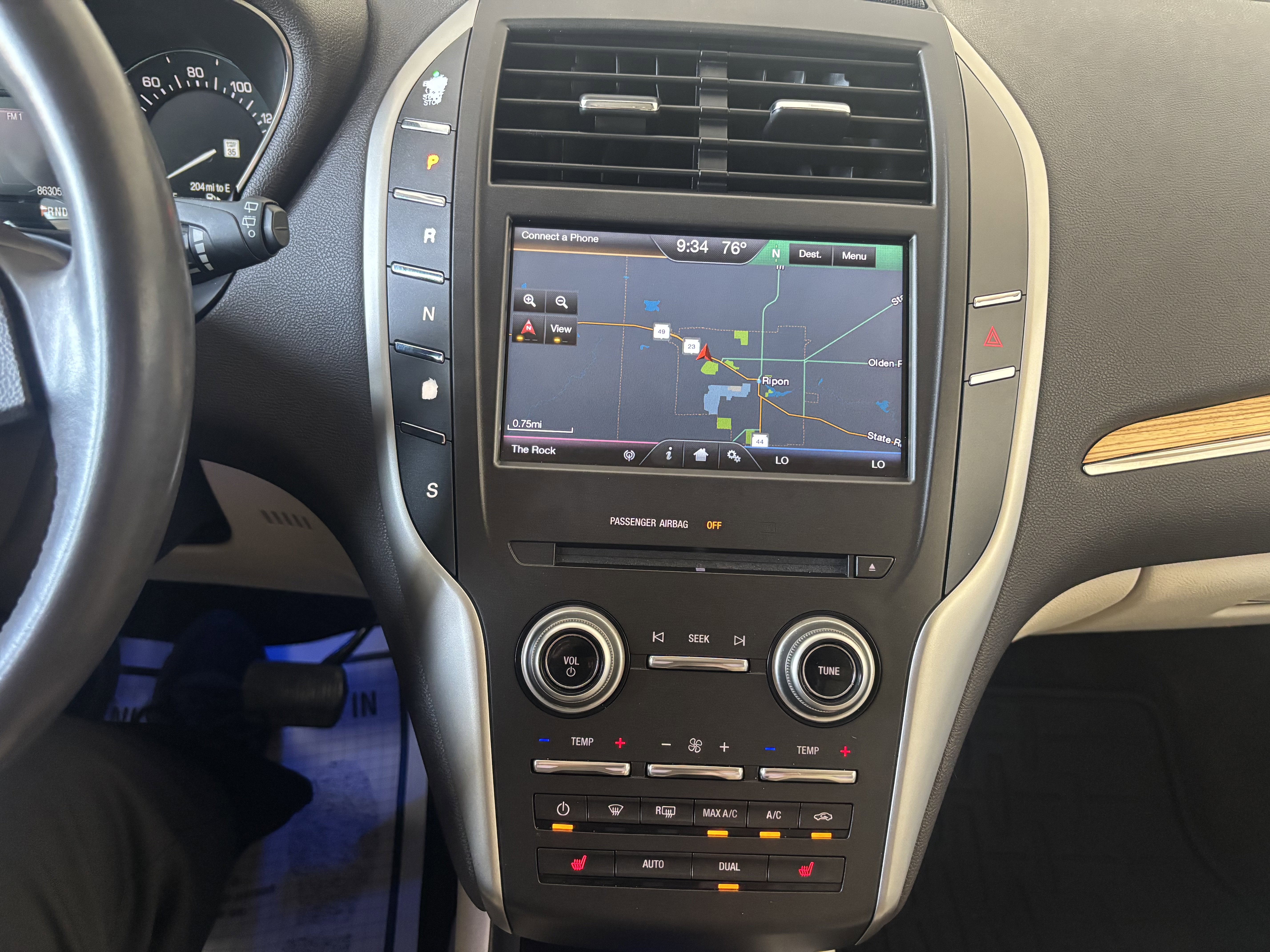 2015 Lincoln MKC BASE