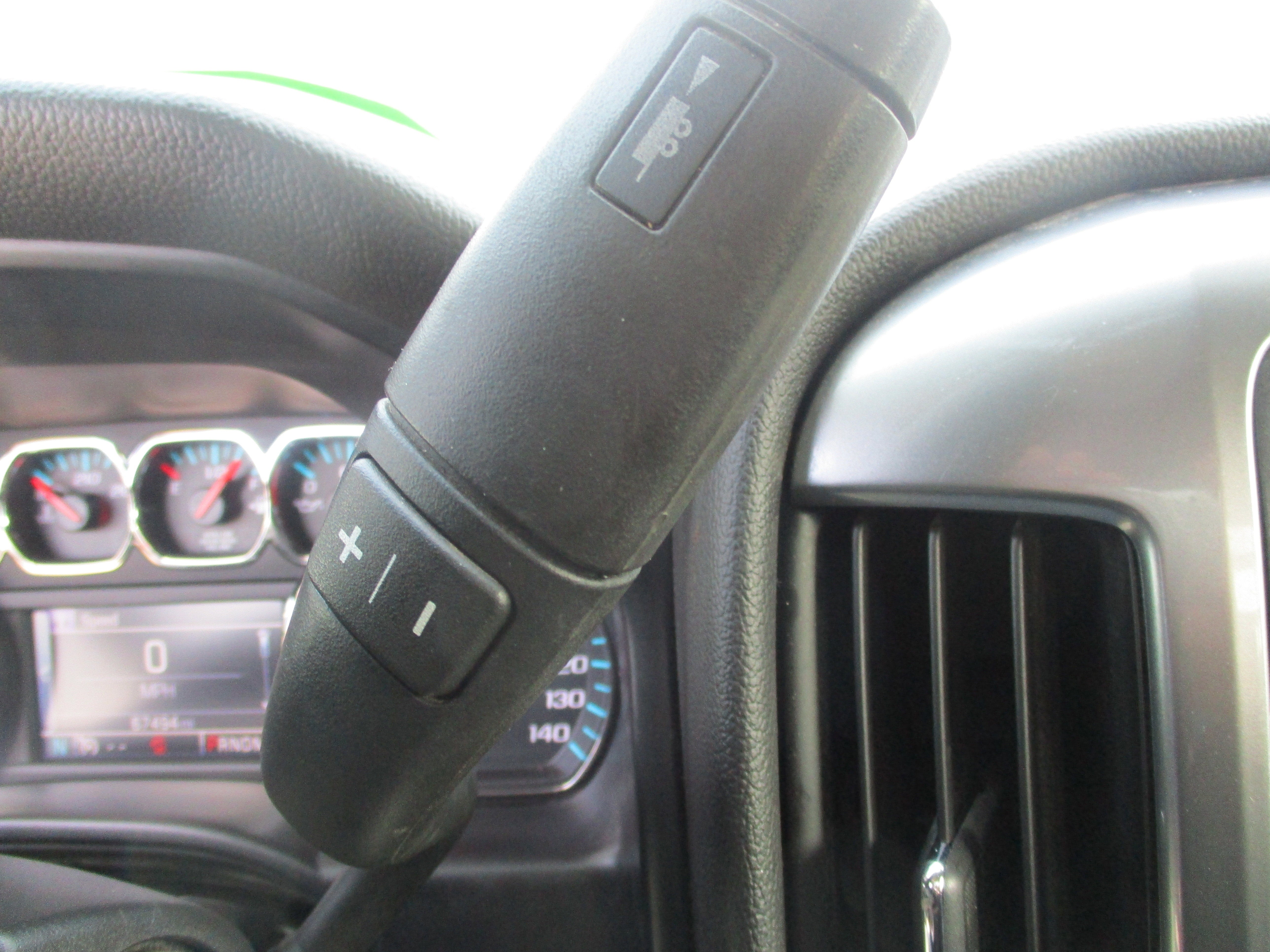 2015 Chevrolet Silverado 3500HD Built After Aug 14 LT