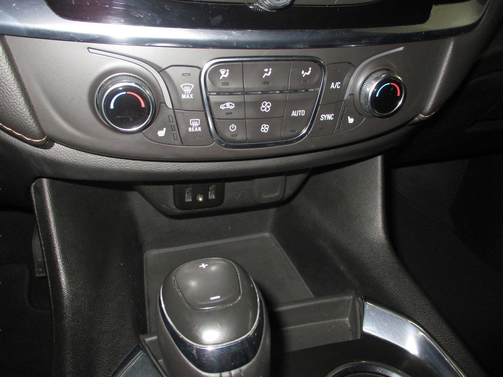 2019 Chevrolet Traverse RS