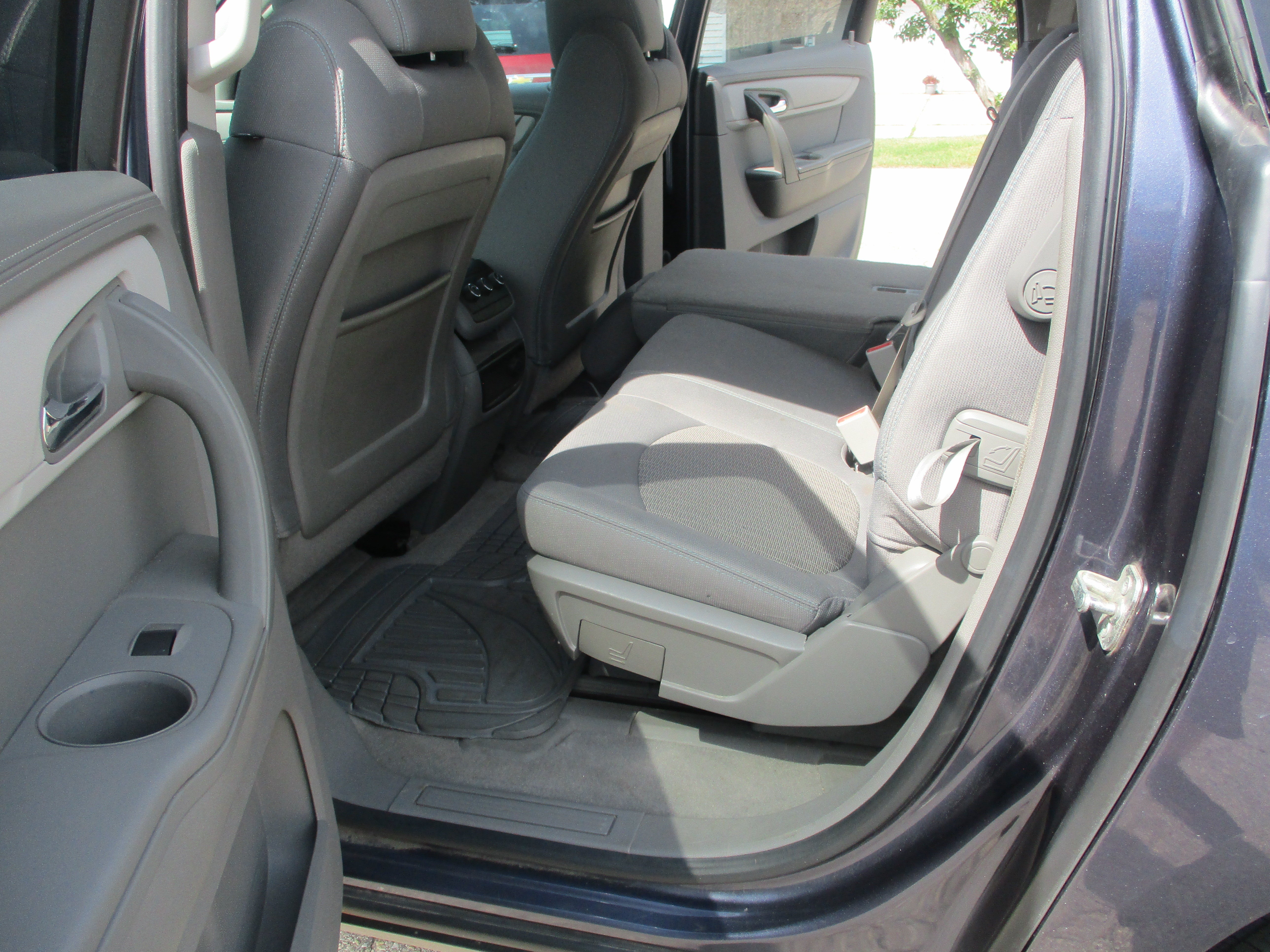 2013 Chevrolet Traverse LS