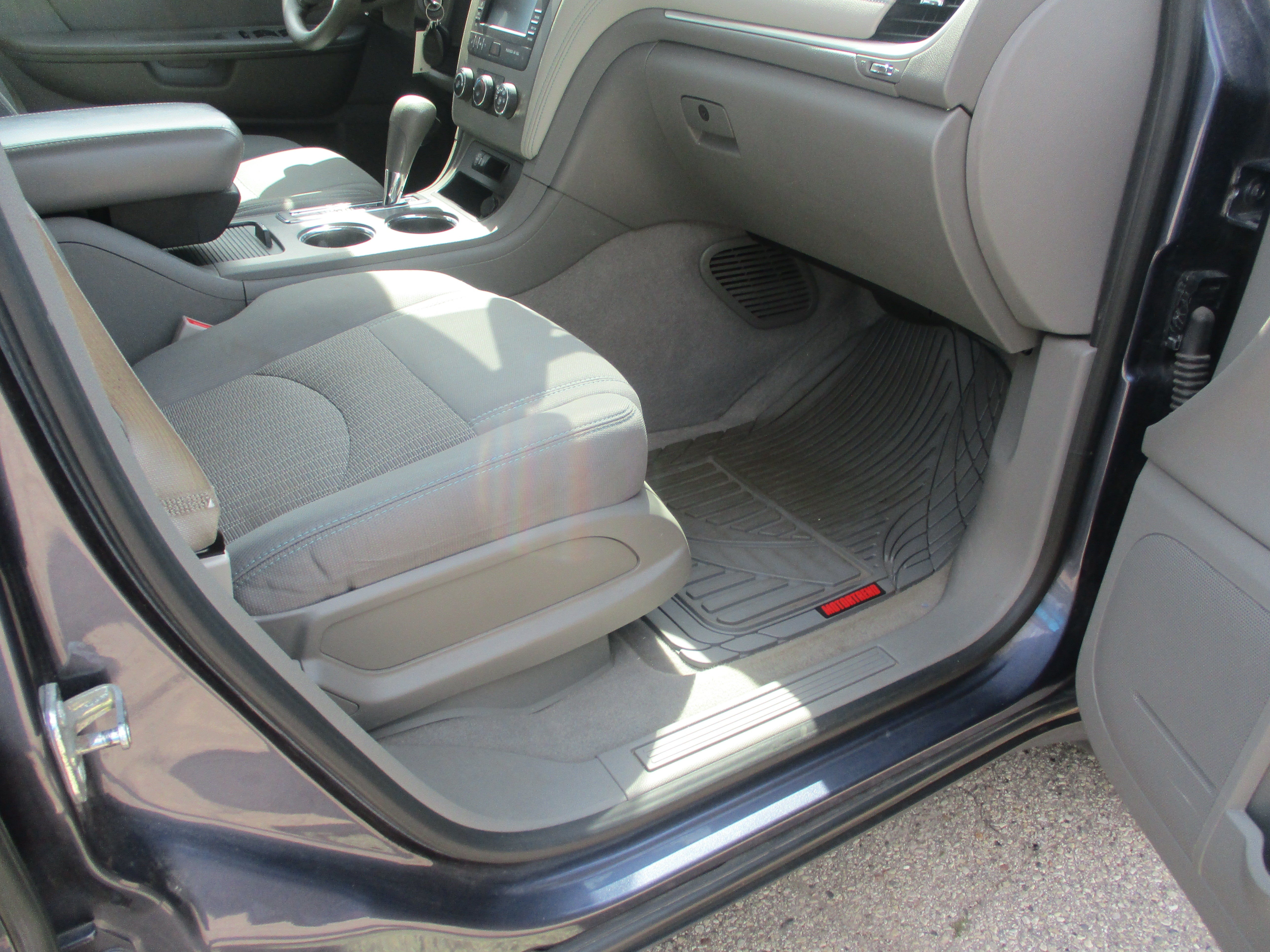 2013 Chevrolet Traverse LS
