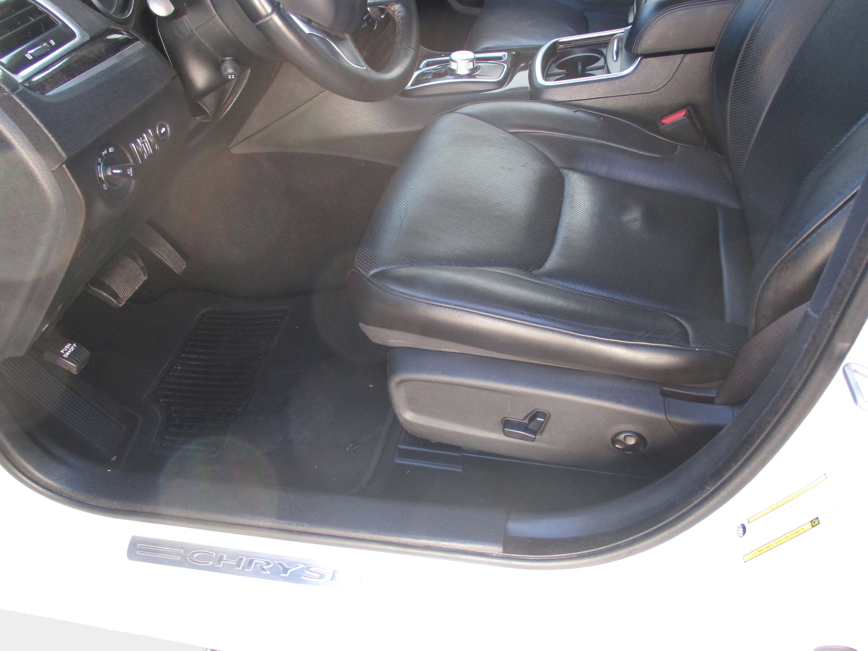 2019 Chrysler 300 Limited