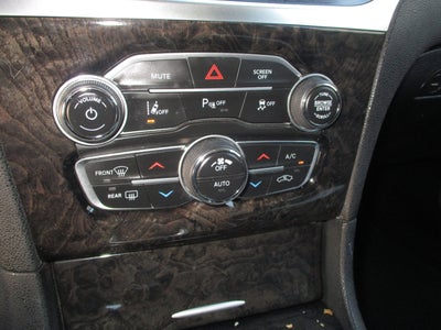 2019 Chrysler 300 Limited