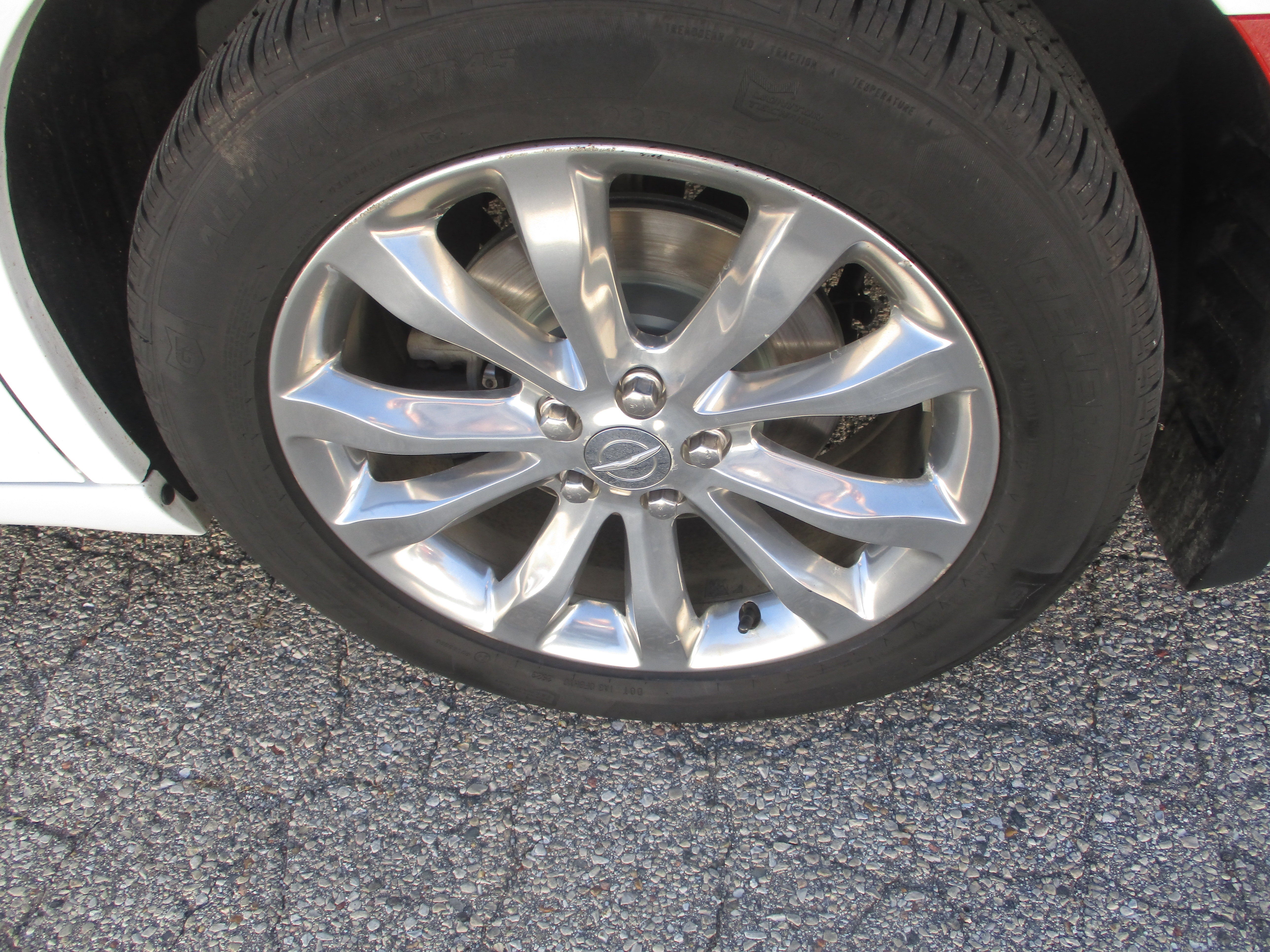 2019 Chrysler 300 Limited