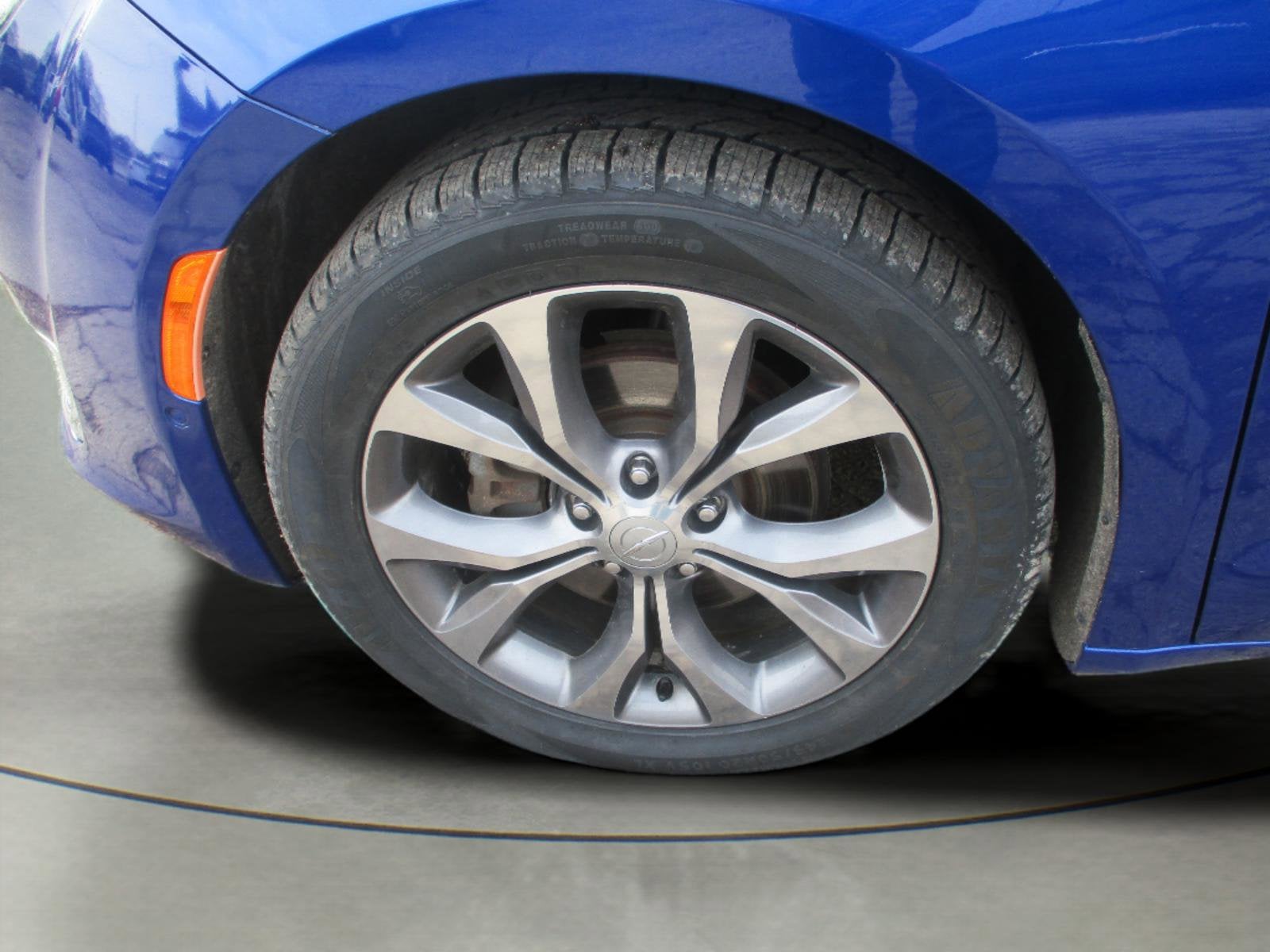 2020 Chrysler Pacifica Limited 35th Anniversary