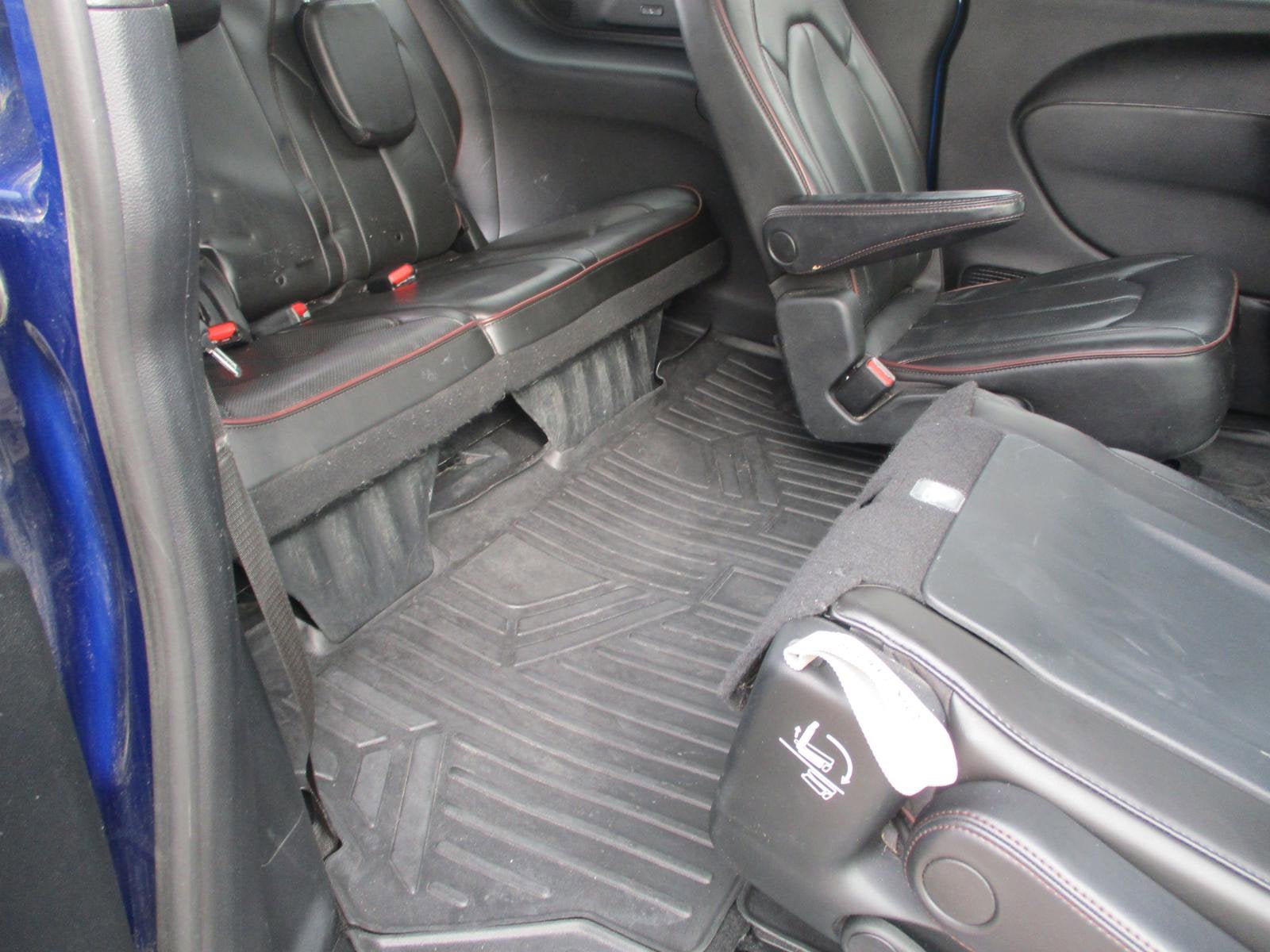 2020 Chrysler Pacifica Limited 35th Anniversary